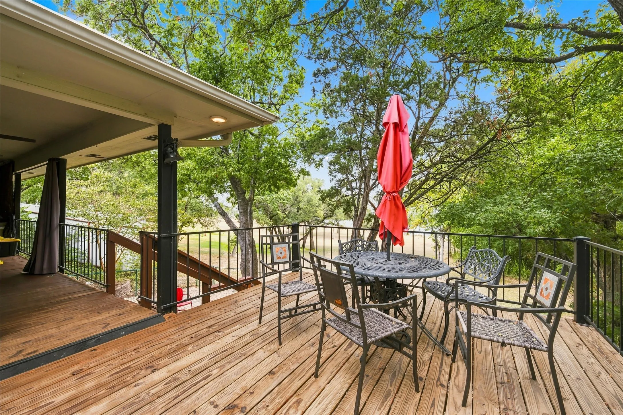 Single Family Residence For Sale in Bosque County , 121 County Road 1740a, Clifton, Texas 76634, 2 Bedroom, 2 Bathroom, 2 Garage spaces, 1,214 Sqft, built in 1993, mls#21369825, Real Estate Agent in Clifton, Homes For Sale in Bosque county, Homes For Sale in Clifton, Realtor in Clifton Texas, Real Estate Brokerage Independent Realty Texas, Luminita Cordes Realtor