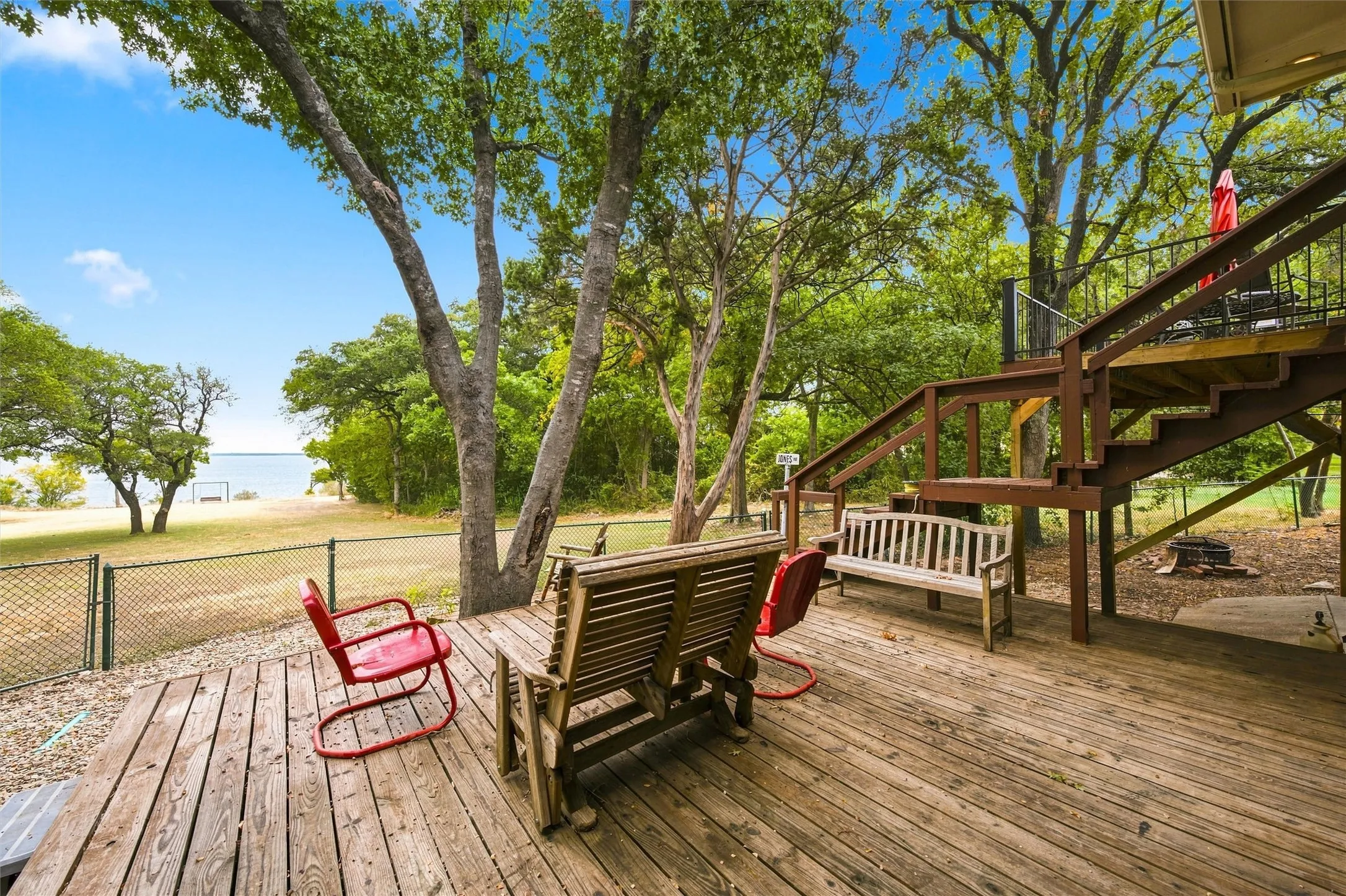 Single Family Residence For Sale in Bosque County , 121 County Road 1740a, Clifton, Texas 76634, 2 Bedroom, 2 Bathroom, 2 Garage spaces, 1,214 Sqft, built in 1993, mls#21369825, Real Estate Agent in Clifton, Homes For Sale in Bosque county, Homes For Sale in Clifton, Realtor in Clifton Texas, Real Estate Brokerage Independent Realty Texas, Luminita Cordes Realtor