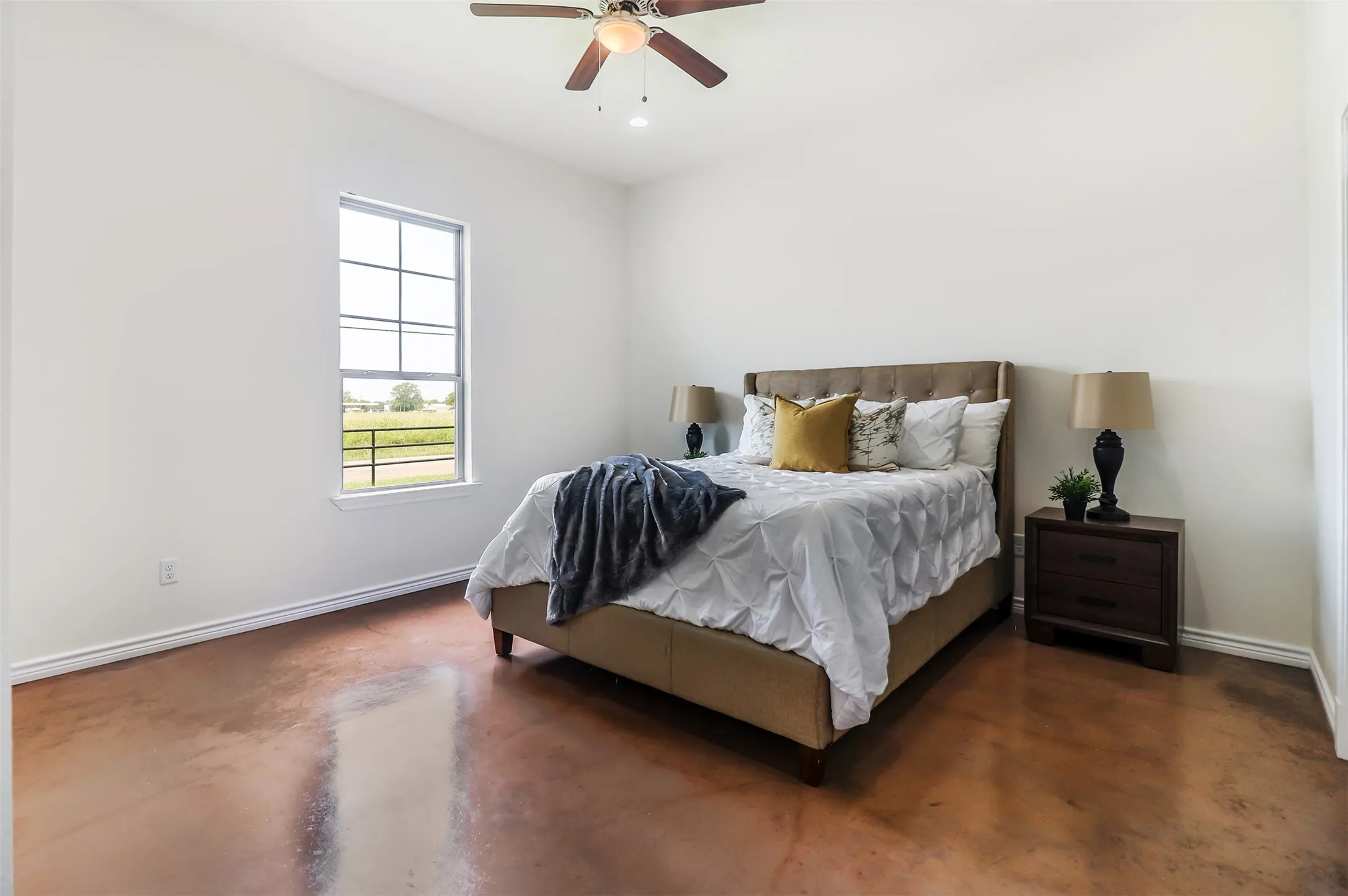 Townhouse For Rent in Hunt County , 106 Perch Drive, West Tawakoni, Texas 75474, 3 Bedroom, 2 Bathroom, 1 Garage spaces, 1,565 Sqft, built in 2021, mls#21369856, Real Estate Agent in West Tawakoni, Homes For Rent in Hunt county, Homes For Rent in West Tawakoni, Realtor in West Tawakoni Texas, Real Estate Brokerage Independent Realty Texas, Luminita Cordes Realtor