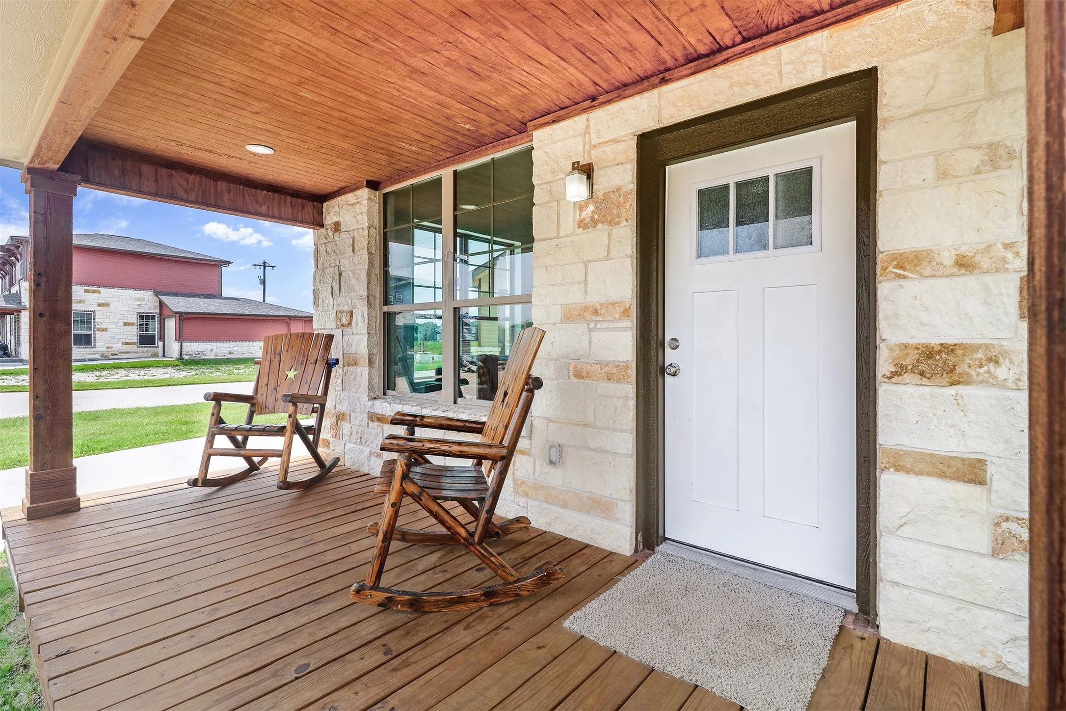 Townhouse For Rent in Hunt County , 106 Perch Drive, West Tawakoni, Texas 75474, 3 Bedroom, 2 Bathroom, 1 Garage spaces, 1,565 Sqft, built in 2021, mls#21369856, Real Estate Agent in West Tawakoni, Homes For Rent in Hunt county, Homes For Rent in West Tawakoni, Realtor in West Tawakoni Texas, Real Estate Brokerage Independent Realty Texas, Luminita Cordes Realtor