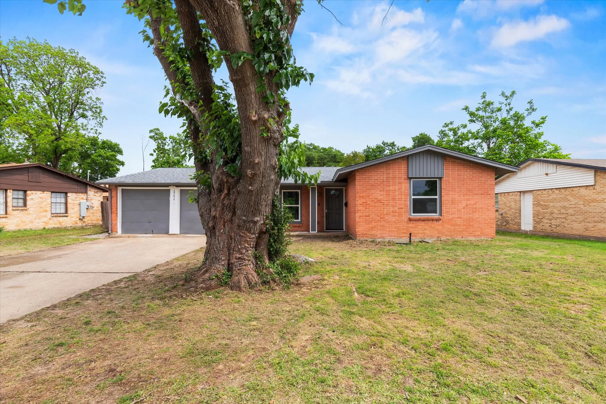 Single Family Residence For Rent in Dallas County , 13634 Pyramid Drive, Farmers Branch, Texas 75234, 3 Bedroom, 2 Bathroom, 2 Garage spaces, 1,356 Sqft, built in 1957, mls#21367766, Real Estate Agent in Farmers Branch, Homes For Rent in Dallas county, Homes For Rent in Farmers Branch, Realtor in Farmers Branch Texas, Real Estate Brokerage Independent Realty Texas, Luminita Cordes Realtor
