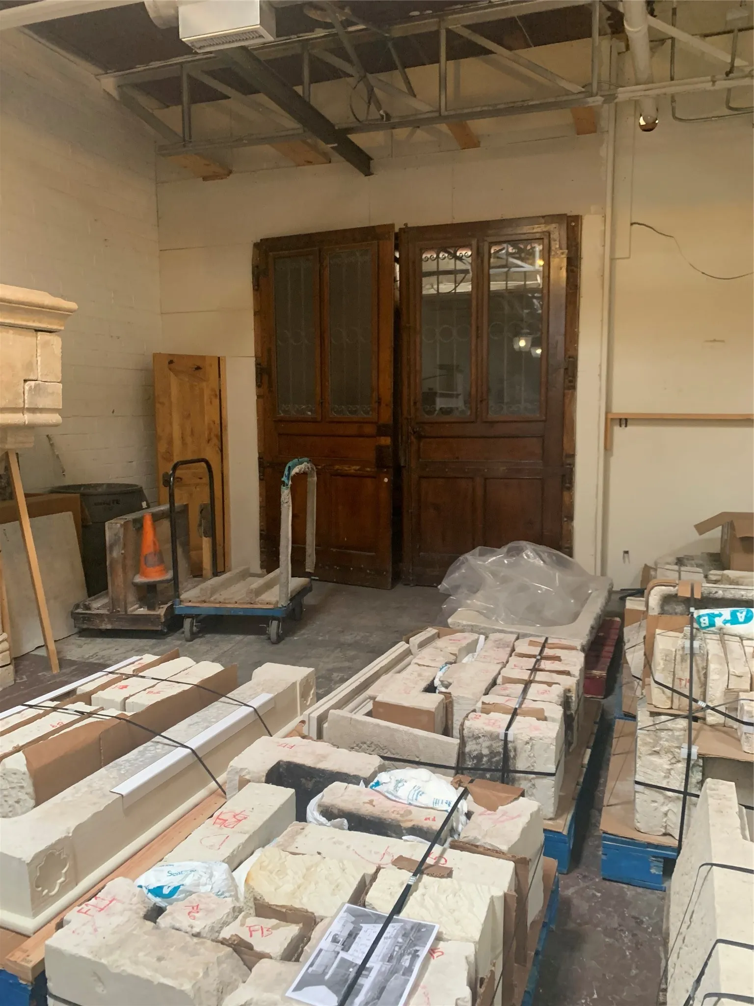Warehouse For Rent in Dallas County , 1308 Dragon Street, Dallas, Texas 75207, 0, 0, Garage spaces, 0 Sqft, built in 1954, mls#21369602, Real Estate Agent in Dallas, Homes For Rent in Dallas county, Homes For Rent in Dallas, Realtor in Dallas Texas, Real Estate Brokerage Independent Realty Texas, Luminita Cordes Realtor