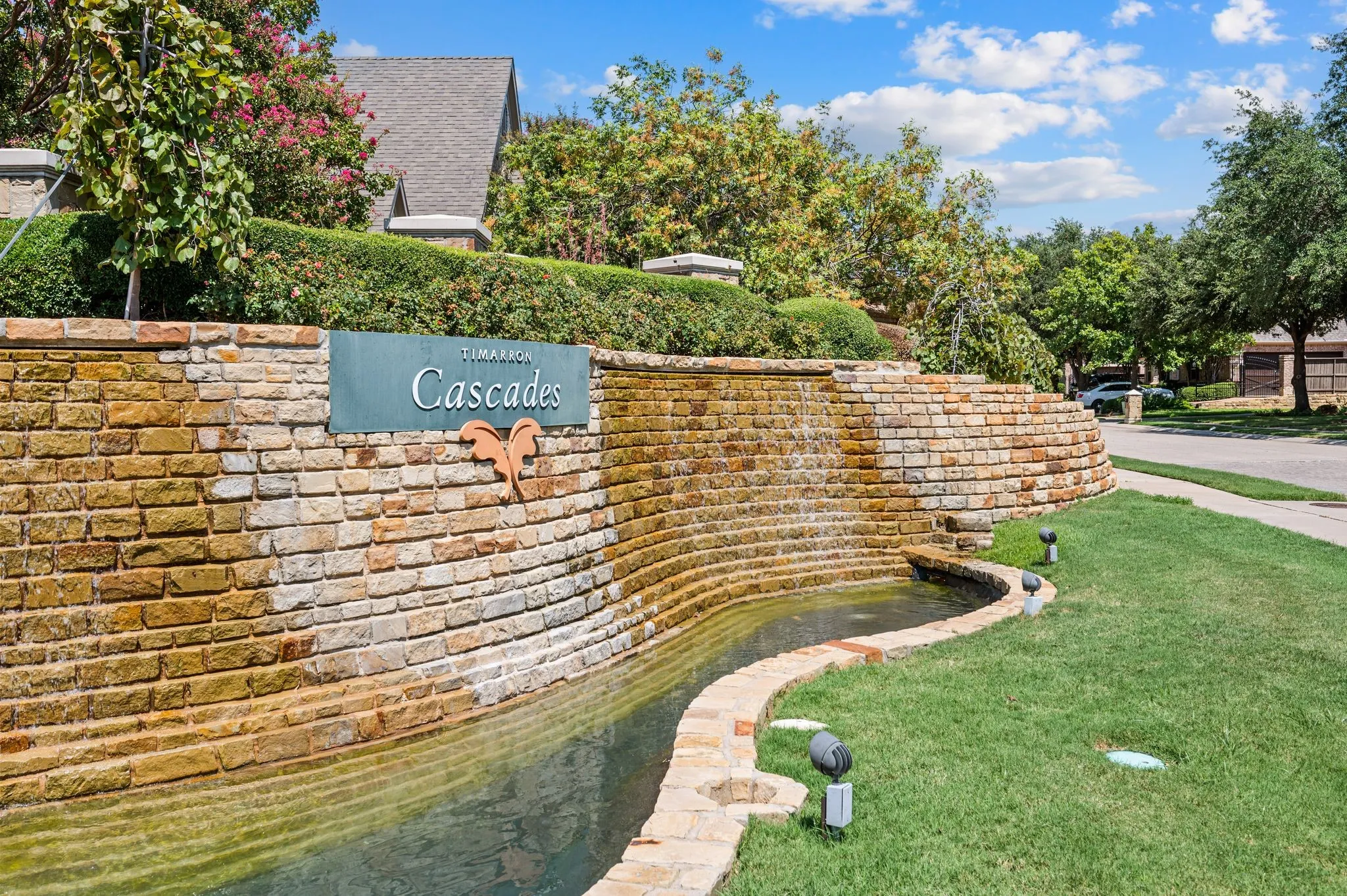 Single Family Residence For Sale in Tarrant County , 7204 Majestic Manor, Colleyville, Texas 76034, 4 Bedroom, 5 Bathroom, 4 Garage spaces, 6,091 Sqft, built in 1998, mls#21362924, Real Estate Agent in Colleyville, Homes For Sale in Tarrant county, Homes For Sale in Colleyville, Realtor in Colleyville Texas, Real Estate Brokerage Independent Realty Texas, Luminita Cordes Realtor