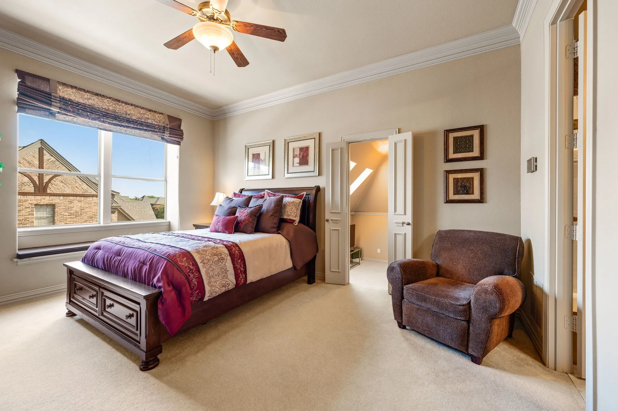 Single Family Residence For Sale in Tarrant County , 7204 Majestic Manor, Colleyville, Texas 76034, 4 Bedroom, 5 Bathroom, 4 Garage spaces, 6,091 Sqft, built in 1998, mls#21362924, Real Estate Agent in Colleyville, Homes For Sale in Tarrant county, Homes For Sale in Colleyville, Realtor in Colleyville Texas, Real Estate Brokerage Independent Realty Texas, Luminita Cordes Realtor