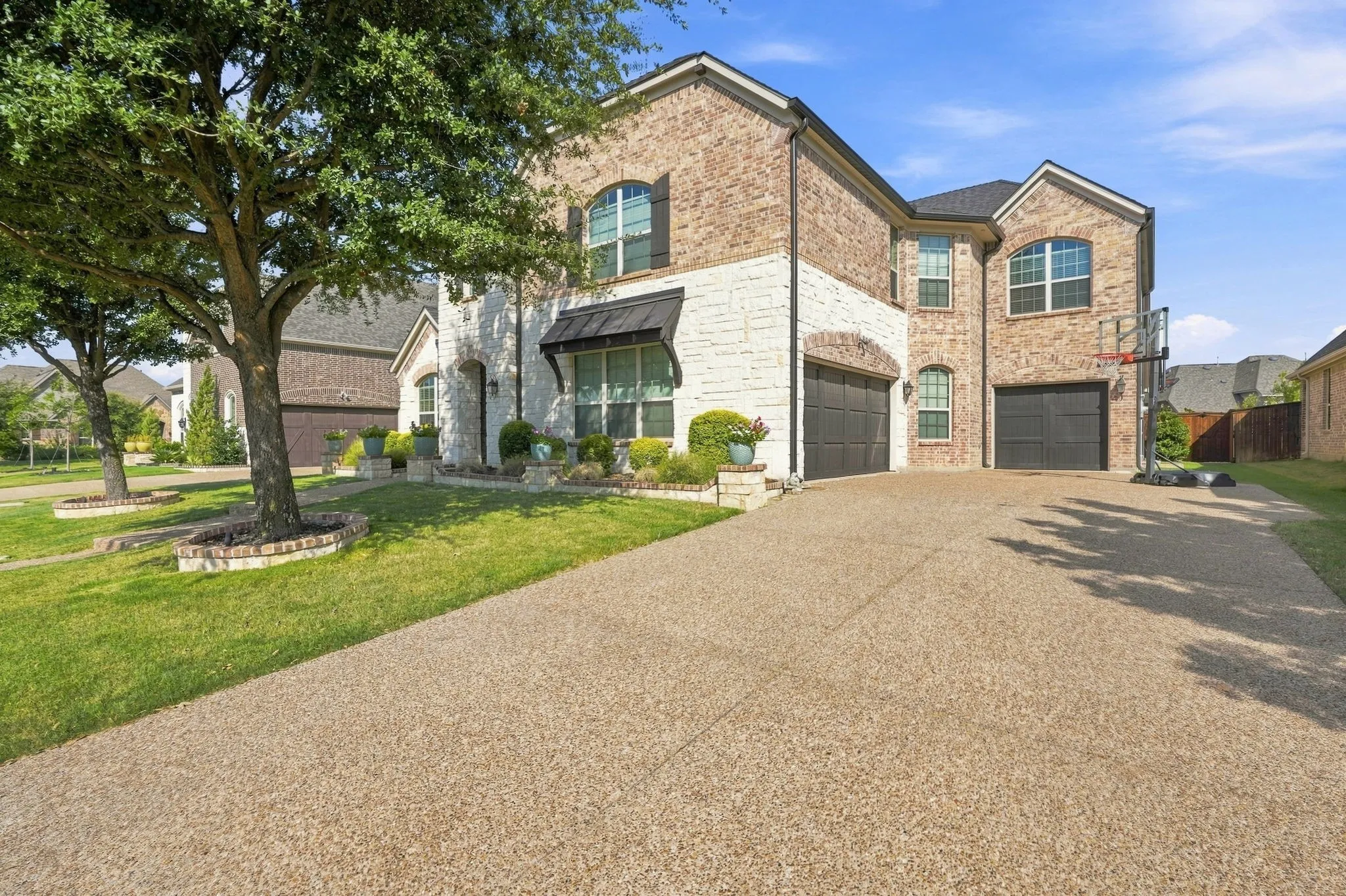 Single Family Residence For Sale in Denton County , 2803 Waverley Drive, Trophy Club, Texas 76262, 5 Bedroom, 5 Bathroom, 3 Garage spaces, 4,264 Sqft, built in 2013, mls#21369029, Real Estate Agent in Trophy Club, Homes For Sale in Denton county, Homes For Sale in Trophy Club, Realtor in Trophy Club Texas, Real Estate Brokerage Independent Realty Texas, Luminita Cordes Realtor