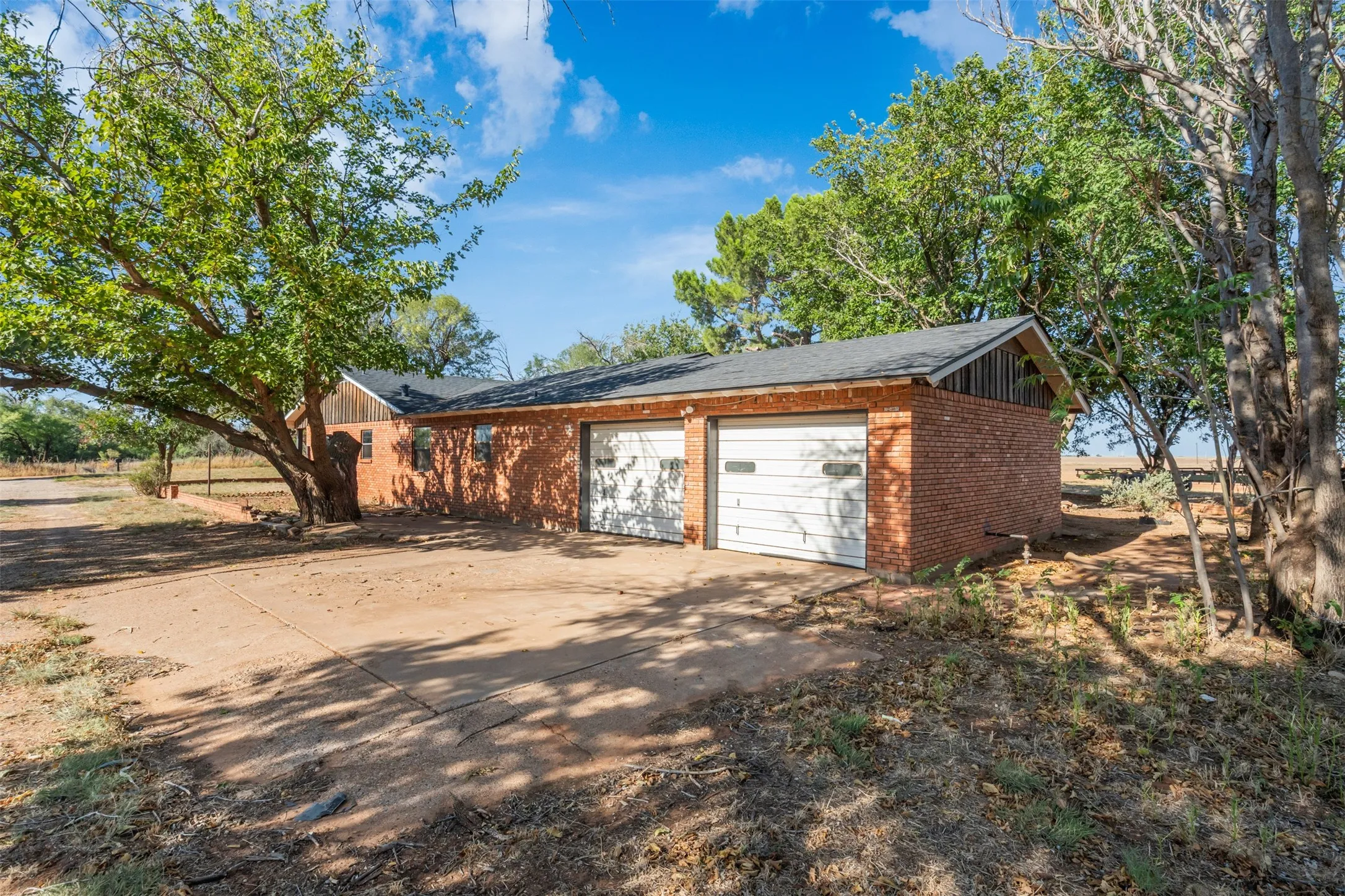 Improved Land For Sale in Knox County , 8154 CR 4680, Munday, Texas 76371, 0, 0, Garage spaces, 0 Sqft, built in 1978, mls#21363319, Real Estate Agent in Munday, Homes For Sale in Knox county, Homes For Sale in Munday, Realtor in Munday Texas, Real Estate Brokerage Independent Realty Texas, Luminita Cordes Realtor