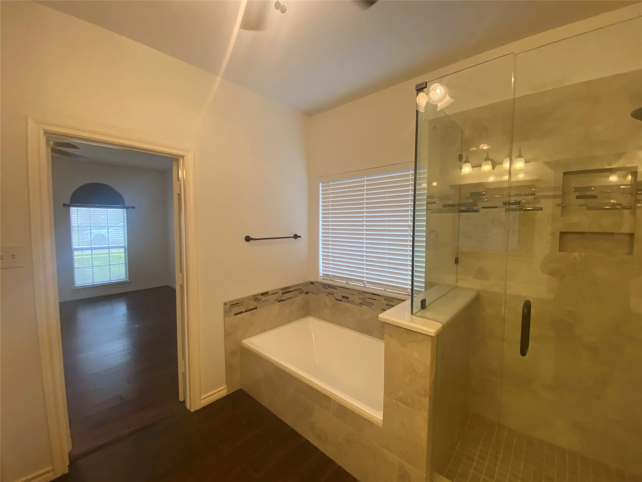 Single Family Residence For Rent in Collin County , 723 Fawn Valley Drive, Allen, Texas 75002, 4 Bedroom, 3 Bathroom, 2 Garage spaces, 2,640 Sqft, built in 1991, mls#21369879, Real Estate Agent in Allen, Homes For Rent in Collin county, Homes For Rent in Allen, Realtor in Allen Texas, Real Estate Brokerage Independent Realty Texas, Luminita Cordes Realtor