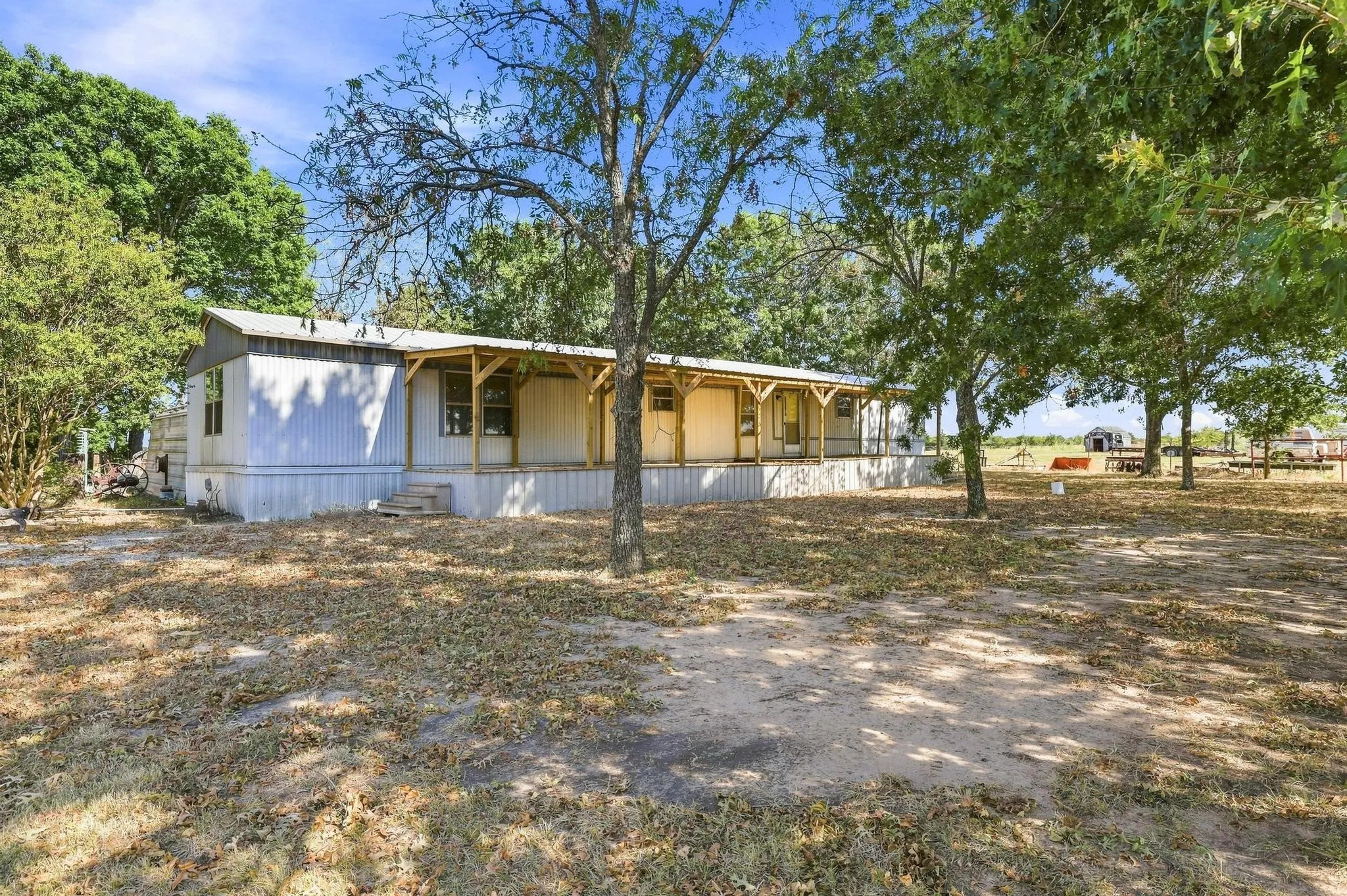 Improved Land For Sale in Fannin County , 878 County Road 2900, Dodd City, Texas 75438, 0, 0, Garage spaces, 0 Sqft, built in 1997, mls#21369064, Real Estate Agent in Dodd City, Homes For Sale in Fannin county, Homes For Sale in Dodd City, Realtor in Dodd City Texas, Real Estate Brokerage Independent Realty Texas, Luminita Cordes Realtor