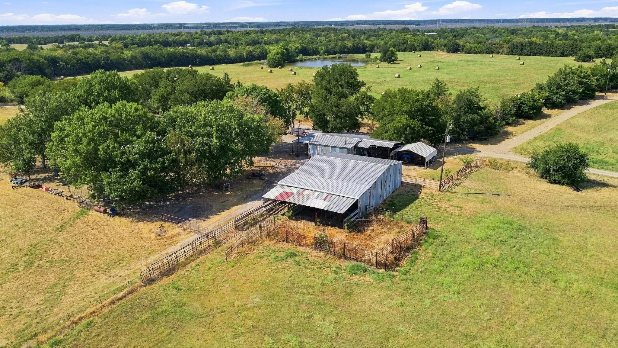 Improved Land For Sale in Fannin County , 878 County Road 2900, Dodd City, Texas 75438, 0, 0, Garage spaces, 0 Sqft, built in 1997, mls#21369064, Real Estate Agent in Dodd City, Homes For Sale in Fannin county, Homes For Sale in Dodd City, Realtor in Dodd City Texas, Real Estate Brokerage Independent Realty Texas, Luminita Cordes Realtor