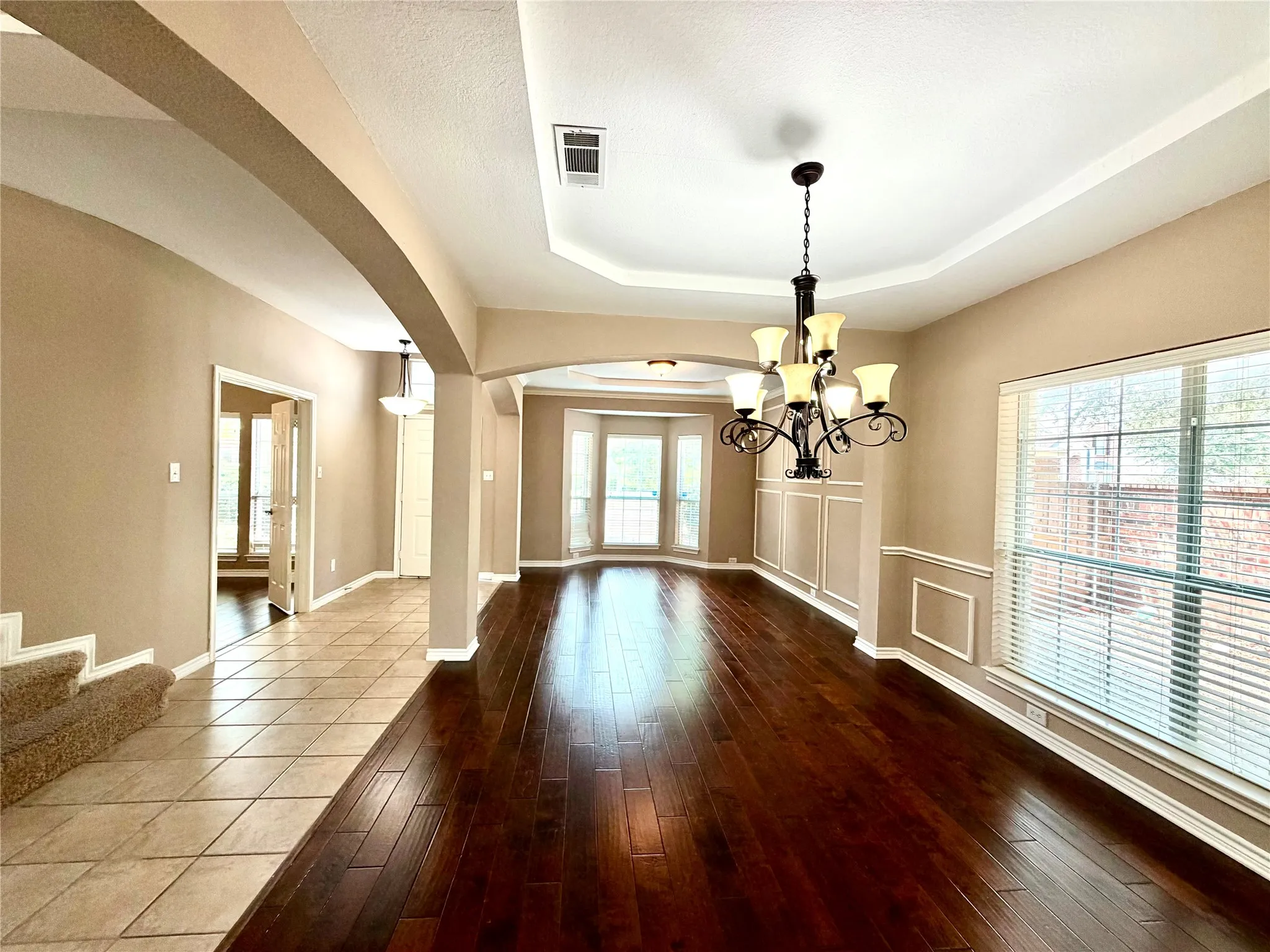 Single Family Residence For Rent in Collin County , 836 Hunters Glen, Murphy, Texas 75094, 6 Bedroom, 4 Bathroom, 2 Garage spaces, 3,831 Sqft, built in 2005, mls#21369487, Real Estate Agent in Murphy, Homes For Rent in Collin county, Homes For Rent in Murphy, Realtor in Murphy Texas, Real Estate Brokerage Independent Realty Texas, Luminita Cordes Realtor