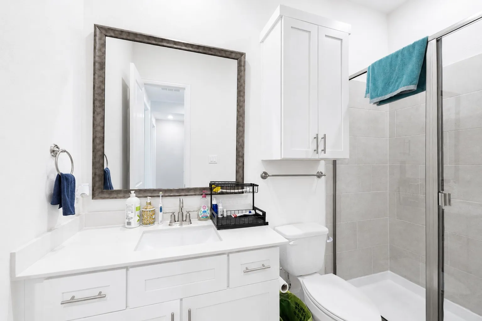 Single Family Residence For Sale in Collin County , 11517 Brompton Drive, Frisco, Texas 75035, 4 Bedroom, 4 Bathroom, 2 Garage spaces, 2,496 Sqft, built in 2023, mls#21364168, Real Estate Agent in Frisco, Homes For Sale in Collin county, Homes For Sale in Frisco, Realtor in Frisco Texas, Real Estate Brokerage Independent Realty Texas, Luminita Cordes Realtor