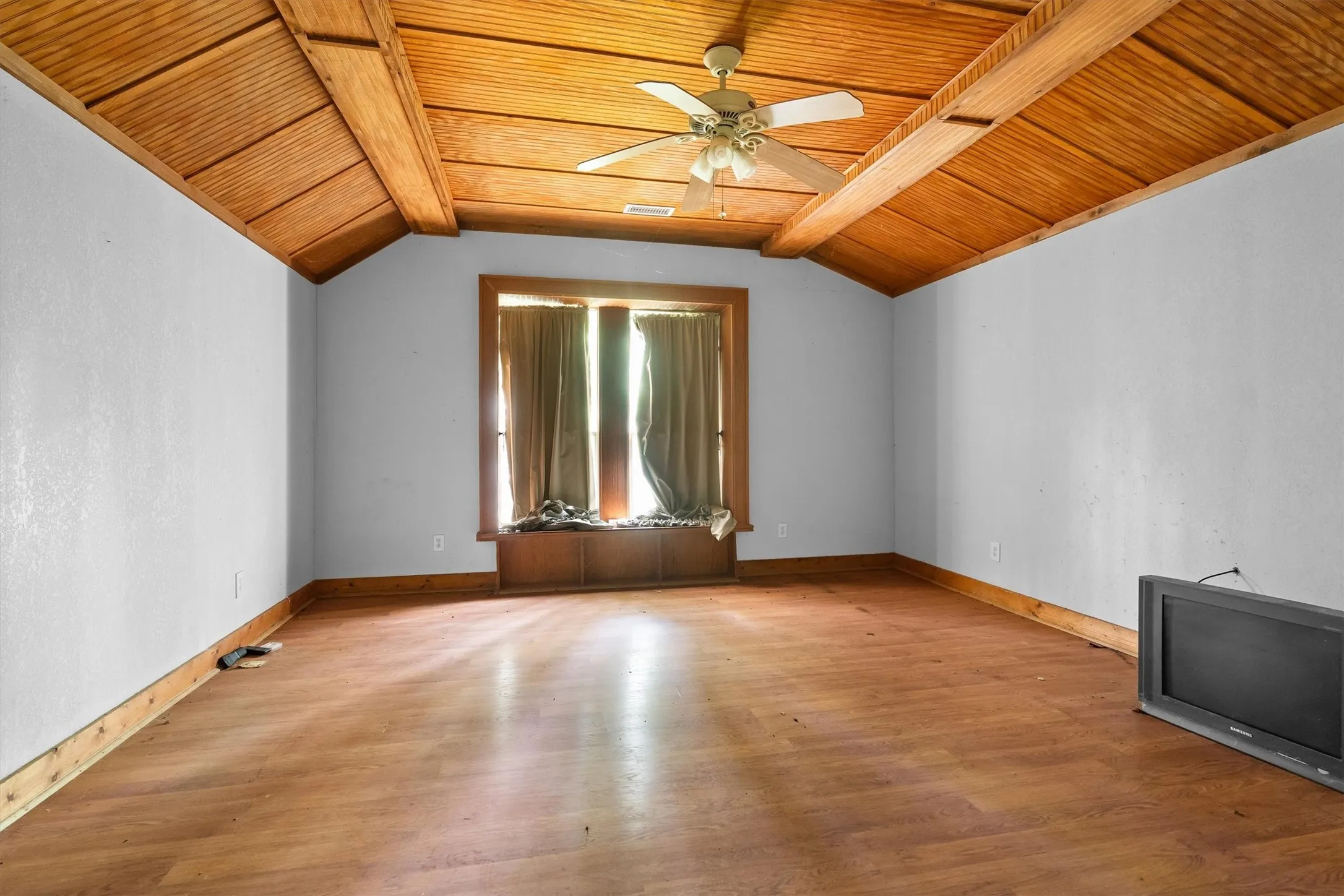 Improved Land For Sale in Collin County , 3135a County Road 427, Anna, Texas 75409, 0, 0, Garage spaces, 0 Sqft, built in 1967, mls#21369370, Real Estate Agent in Anna, Homes For Sale in Collin county, Homes For Sale in Anna, Realtor in Anna Texas, Real Estate Brokerage Independent Realty Texas, Luminita Cordes Realtor