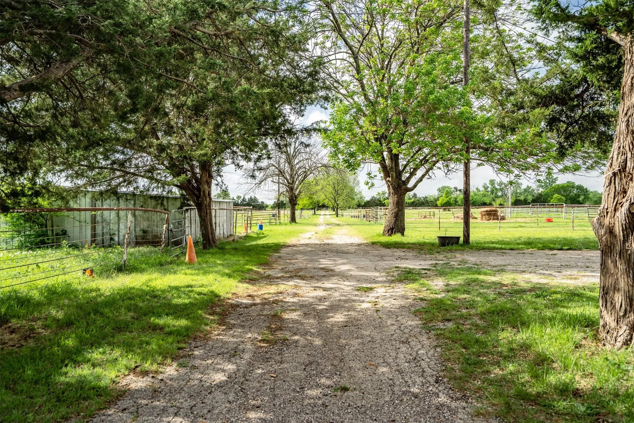 Improved Land For Sale in Collin County , 3135a County Road 427, Anna, Texas 75409, 0, 0, Garage spaces, 0 Sqft, built in 1967, mls#21369370, Real Estate Agent in Anna, Homes For Sale in Collin county, Homes For Sale in Anna, Realtor in Anna Texas, Real Estate Brokerage Independent Realty Texas, Luminita Cordes Realtor