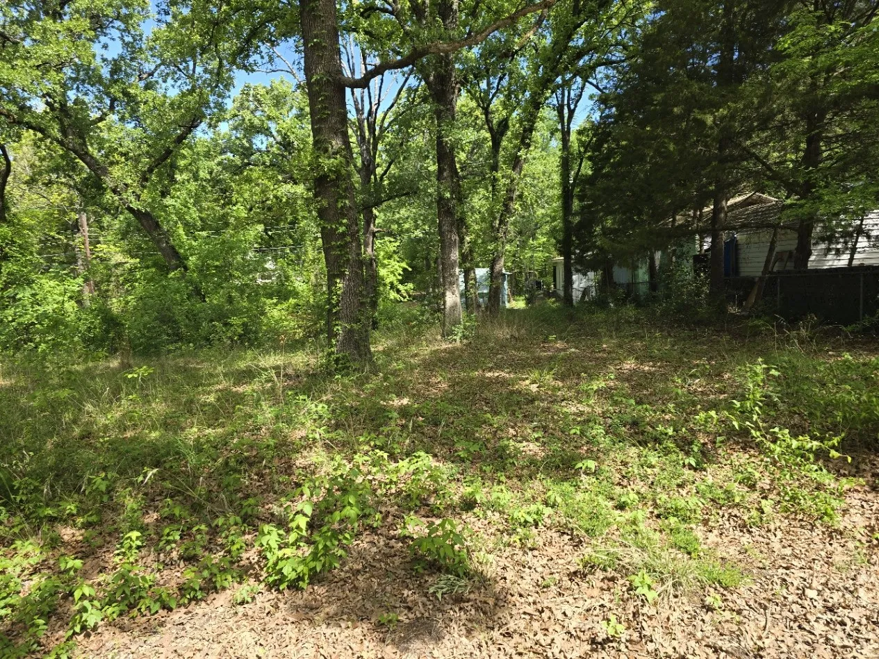 Unimproved Land For Sale in Henderson County , Lot 700 Shady Grove Road, Gun Barrel City, Texas 75156, 0, 0, Garage spaces, 0 Sqft, built in 0, mls#21369893, Real Estate Agent in Gun Barrel City, Homes For Sale in Henderson county, Homes For Sale in Gun Barrel City, Realtor in Gun Barrel City Texas, Real Estate Brokerage Independent Realty Texas, Luminita Cordes Realtor
