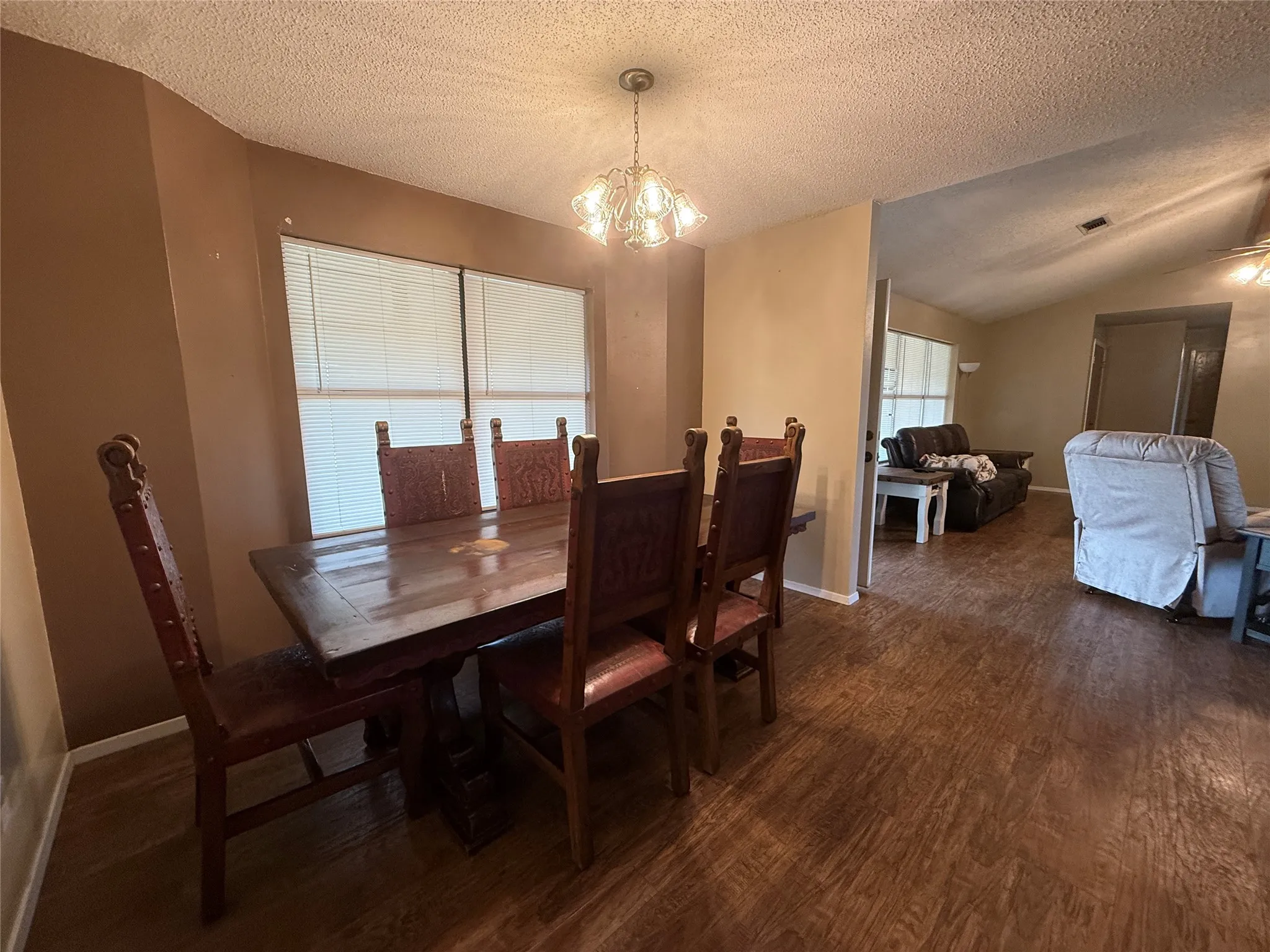 Farm For Sale in Comanche County , 601 Highway 588, Comanche, Texas 76442, 3 Bedroom, 2 Bathroom, Garage spaces, 1,616 Sqft, built in 2004, mls#21368797, Real Estate Agent in Comanche, Homes For Sale in Comanche county, Homes For Sale in Comanche, Realtor in Comanche Texas, Real Estate Brokerage Independent Realty Texas, Luminita Cordes Realtor