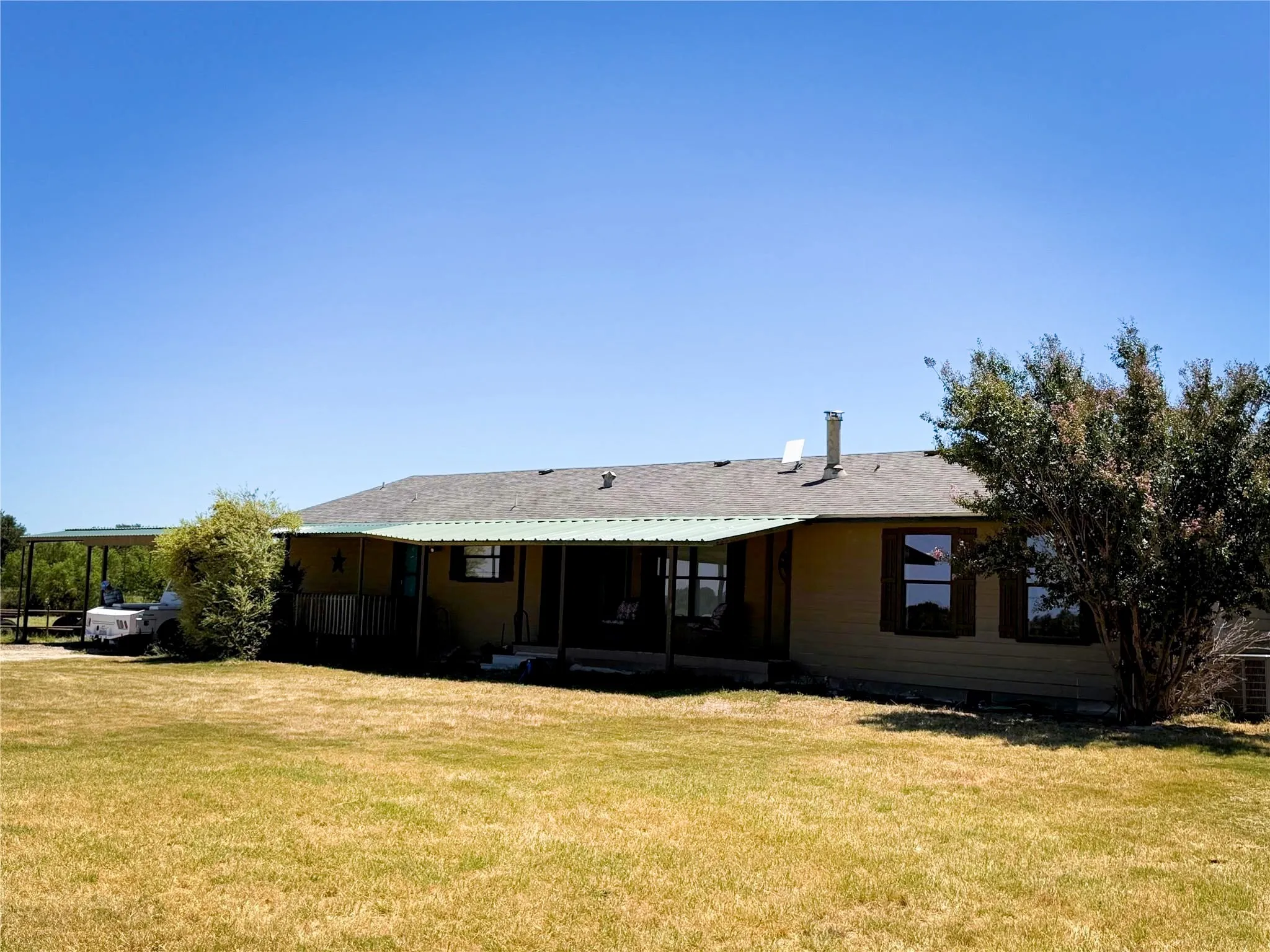 Farm For Sale in Comanche County , 601 Highway 588, Comanche, Texas 76442, 3 Bedroom, 2 Bathroom, Garage spaces, 1,616 Sqft, built in 2004, mls#21368797, Real Estate Agent in Comanche, Homes For Sale in Comanche county, Homes For Sale in Comanche, Realtor in Comanche Texas, Real Estate Brokerage Independent Realty Texas, Luminita Cordes Realtor
