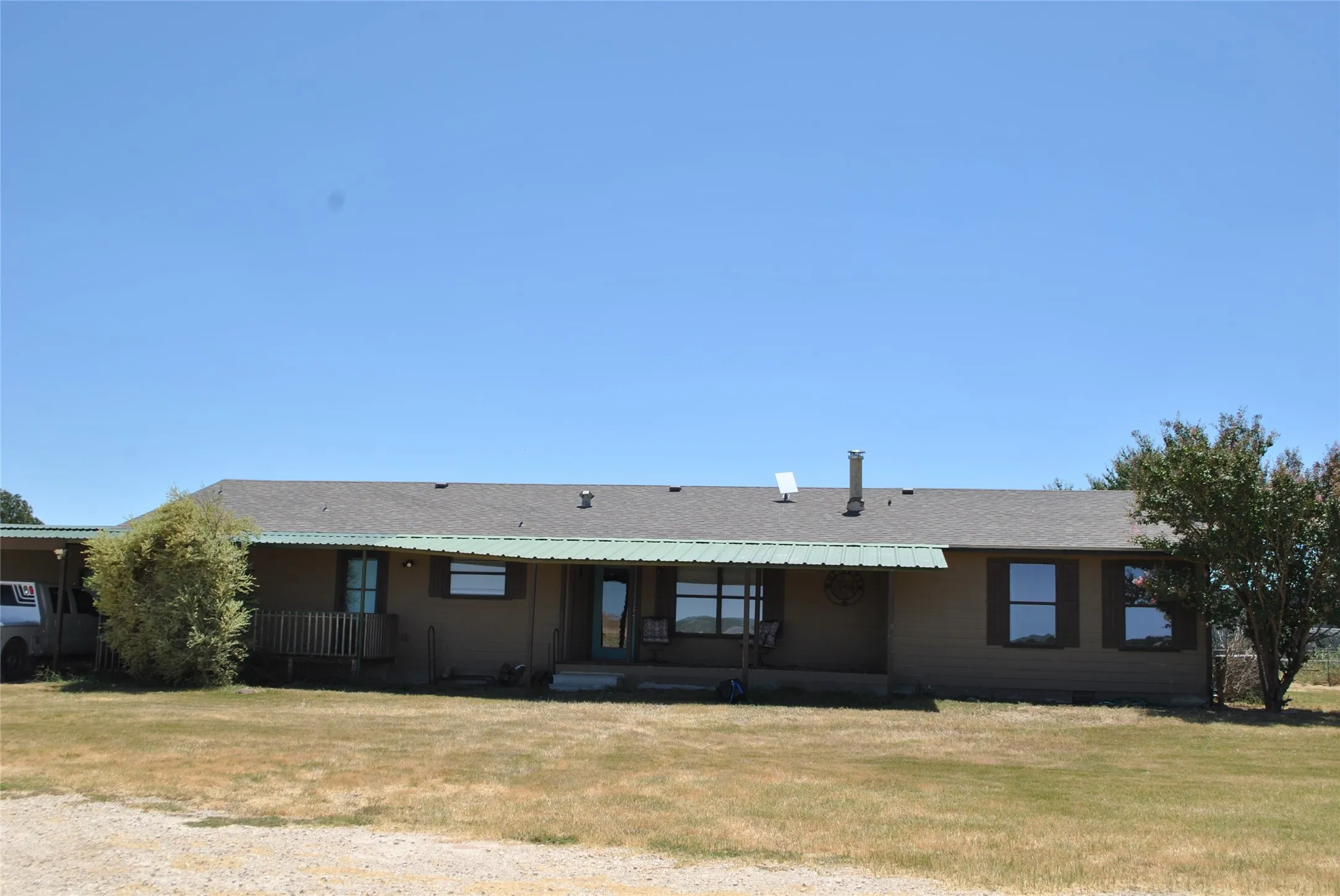 Farm For Sale in Comanche County , 601 Highway 588, Comanche, Texas 76442, 3 Bedroom, 2 Bathroom, Garage spaces, 1,616 Sqft, built in 2004, mls#21368797, Real Estate Agent in Comanche, Homes For Sale in Comanche county, Homes For Sale in Comanche, Realtor in Comanche Texas, Real Estate Brokerage Independent Realty Texas, Luminita Cordes Realtor