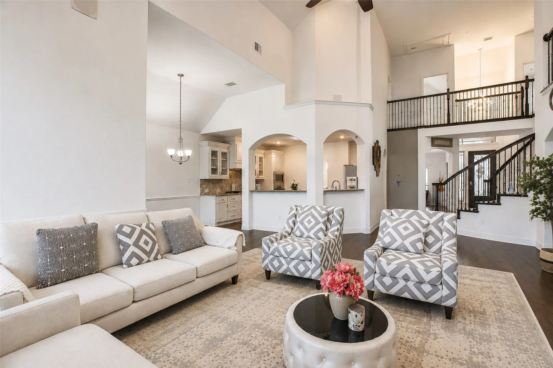 Single Family Residence For Rent in Collin County , 13940 Steadman Drive, Frisco, Texas 75035, 5 Bedroom, 5 Bathroom, 2 Garage spaces, 4,335 Sqft, built in 2019, mls#21369319, Real Estate Agent in Frisco, Homes For Rent in Collin county, Homes For Rent in Frisco, Realtor in Frisco Texas, Real Estate Brokerage Independent Realty Texas, Luminita Cordes Realtor