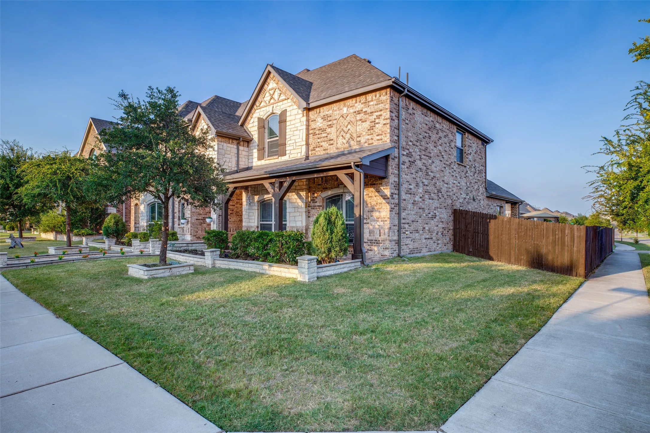 Premium Elevation Corner Lot