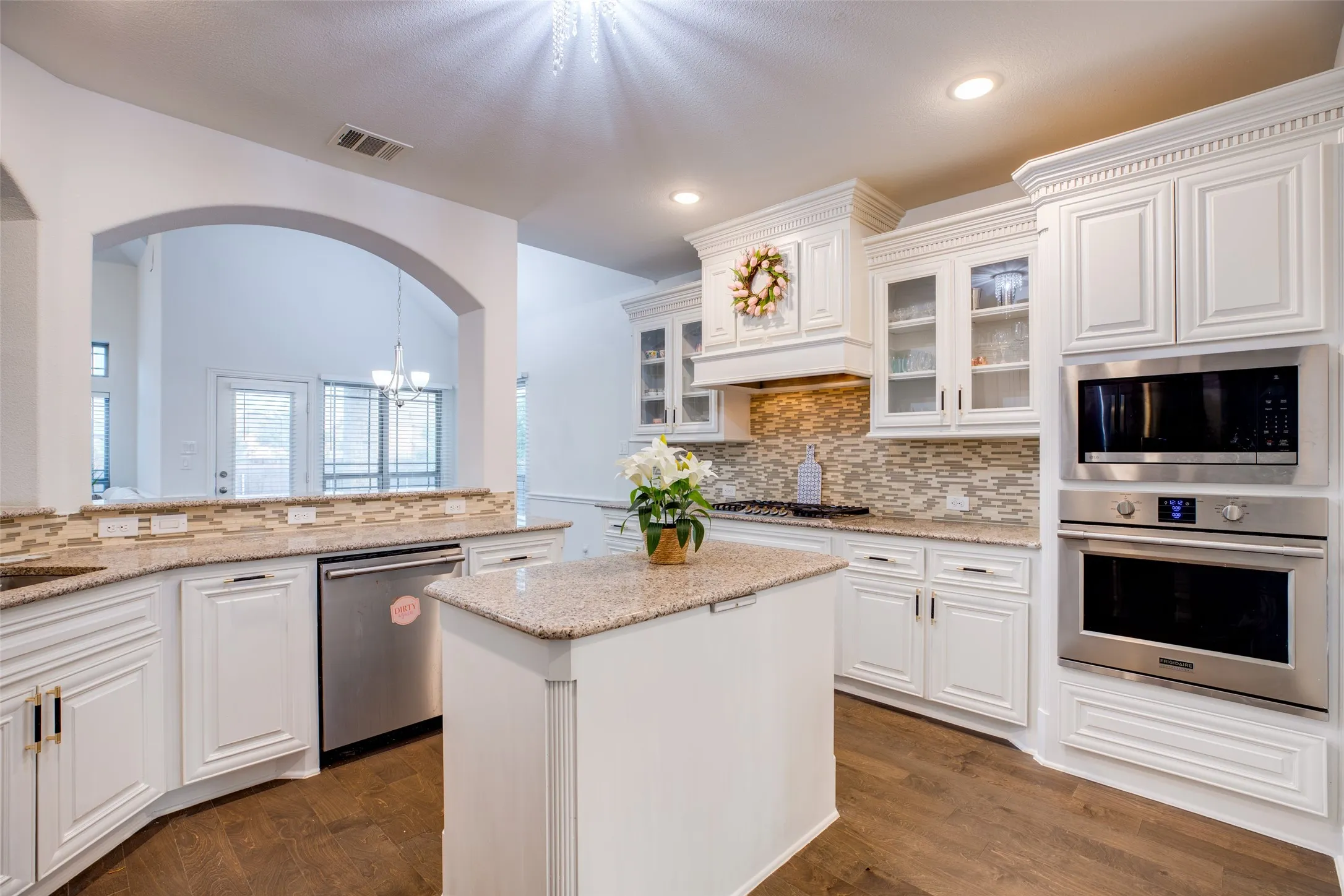 Single Family Residence For Rent in Collin County , 13940 Steadman Drive, Frisco, Texas 75035, 5 Bedroom, 5 Bathroom, 2 Garage spaces, 4,335 Sqft, built in 2019, mls#21369319, Real Estate Agent in Frisco, Homes For Rent in Collin county, Homes For Rent in Frisco, Realtor in Frisco Texas, Real Estate Brokerage Independent Realty Texas, Luminita Cordes Realtor