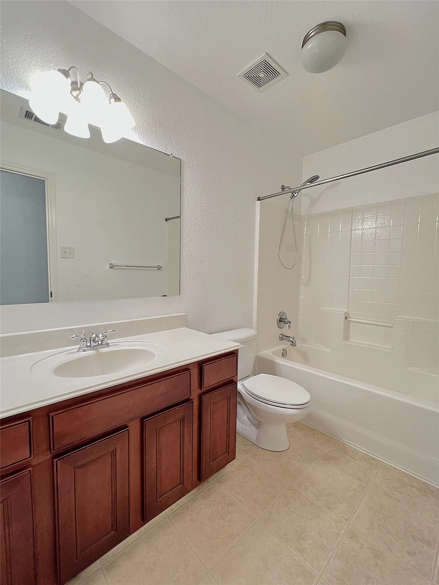 Single Family Residence For Rent in Denton County , 15465 Adlong Drive, Fort Worth, Texas 76262, 4 Bedroom, 4 Bathroom, 2 Garage spaces, 2,996 Sqft, built in 2007, mls#21369904, Real Estate Agent in Fort Worth, Homes For Rent in Denton county, Homes For Rent in Fort Worth, Realtor in Fort Worth Texas, Real Estate Brokerage Independent Realty Texas, Luminita Cordes Realtor