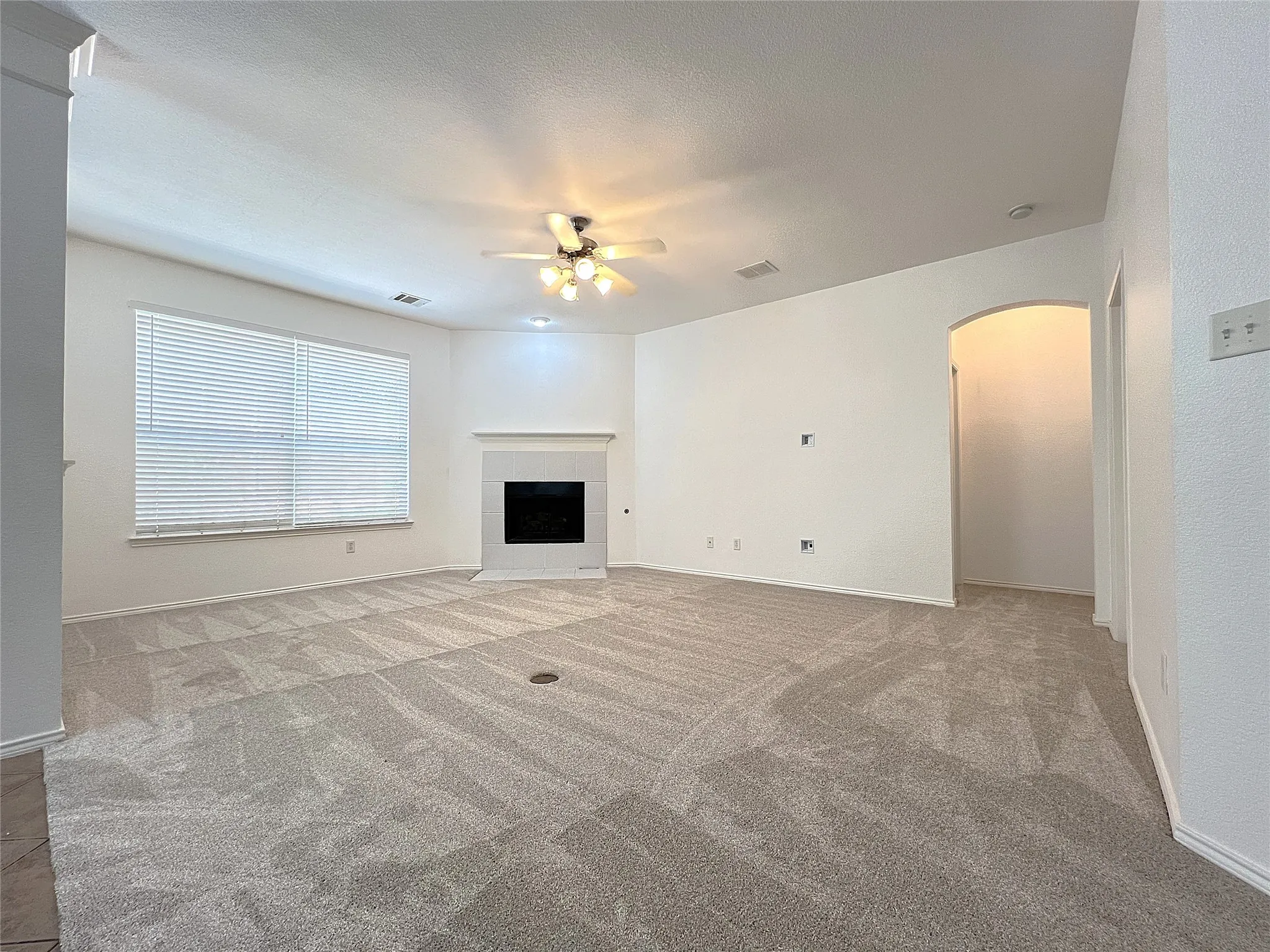 Single Family Residence For Rent in Denton County , 15465 Adlong Drive, Fort Worth, Texas 76262, 4 Bedroom, 4 Bathroom, 2 Garage spaces, 2,996 Sqft, built in 2007, mls#21369904, Real Estate Agent in Fort Worth, Homes For Rent in Denton county, Homes For Rent in Fort Worth, Realtor in Fort Worth Texas, Real Estate Brokerage Independent Realty Texas, Luminita Cordes Realtor