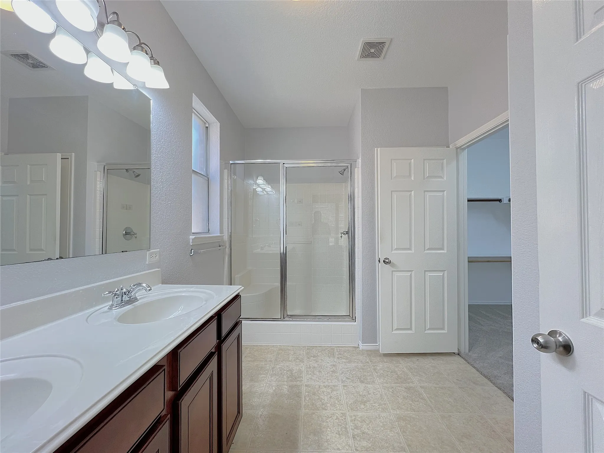 Single Family Residence For Rent in Denton County , 15465 Adlong Drive, Fort Worth, Texas 76262, 4 Bedroom, 4 Bathroom, 2 Garage spaces, 2,996 Sqft, built in 2007, mls#21369904, Real Estate Agent in Fort Worth, Homes For Rent in Denton county, Homes For Rent in Fort Worth, Realtor in Fort Worth Texas, Real Estate Brokerage Independent Realty Texas, Luminita Cordes Realtor