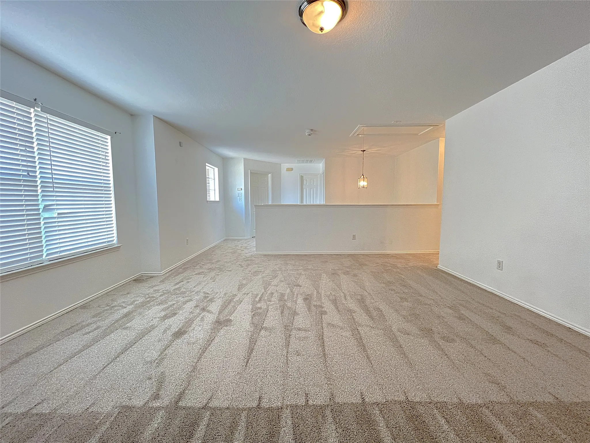 Single Family Residence For Rent in Denton County , 15465 Adlong Drive, Fort Worth, Texas 76262, 4 Bedroom, 4 Bathroom, 2 Garage spaces, 2,996 Sqft, built in 2007, mls#21369904, Real Estate Agent in Fort Worth, Homes For Rent in Denton county, Homes For Rent in Fort Worth, Realtor in Fort Worth Texas, Real Estate Brokerage Independent Realty Texas, Luminita Cordes Realtor