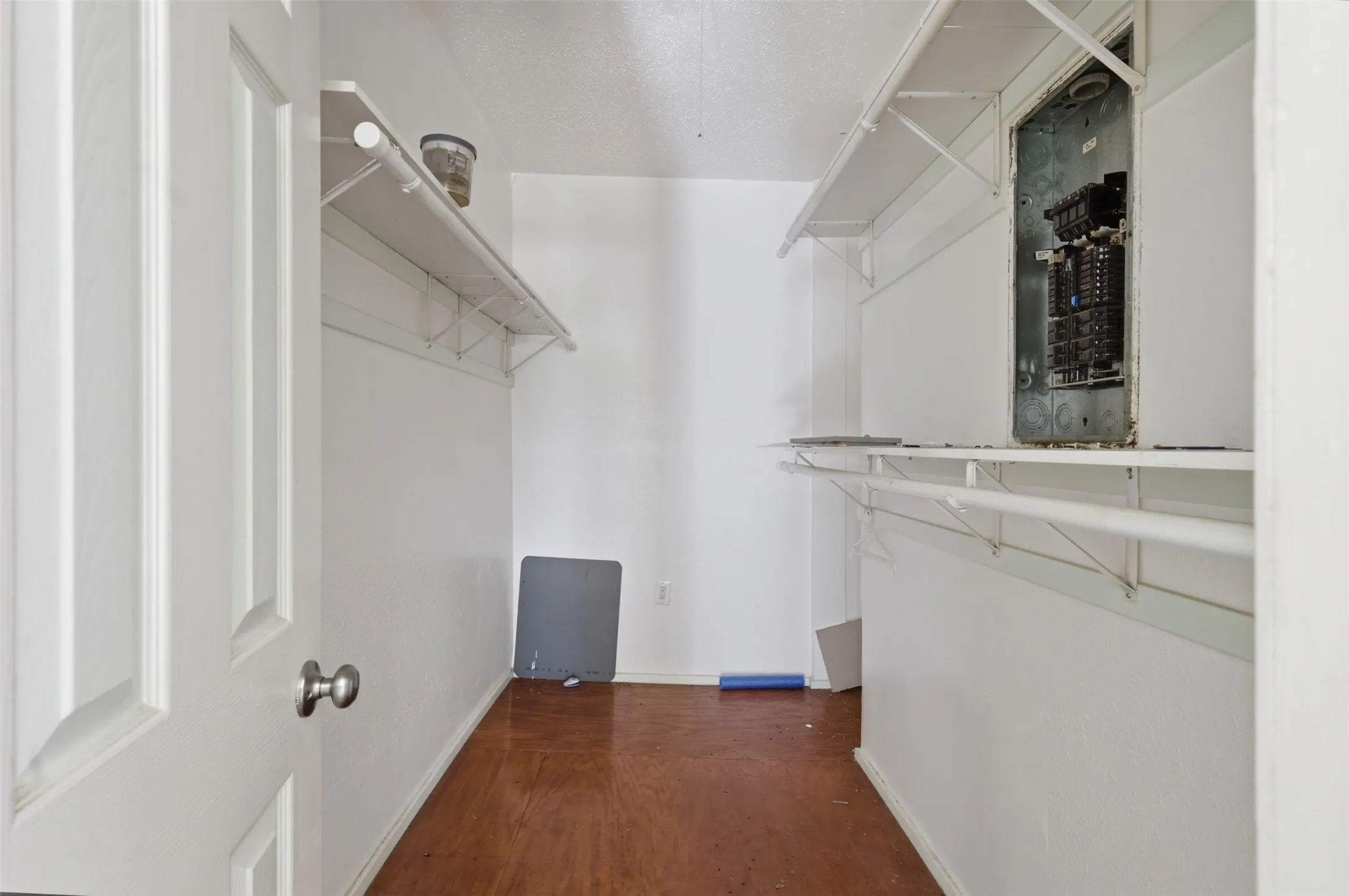 Spacious primary bedroom closet