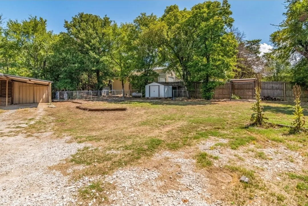 Single Family Residence For Rent in Grayson County , 306 Homesite Road, Pottsboro, Texas 75076, 3 Bedroom, 2 Bathroom, 1 Garage spaces, 1,364 Sqft, built in 2008, mls#21369204, Real Estate Agent in Pottsboro, Homes For Rent in Grayson county, Homes For Rent in Pottsboro, Realtor in Pottsboro Texas, Real Estate Brokerage Independent Realty Texas, Luminita Cordes Realtor