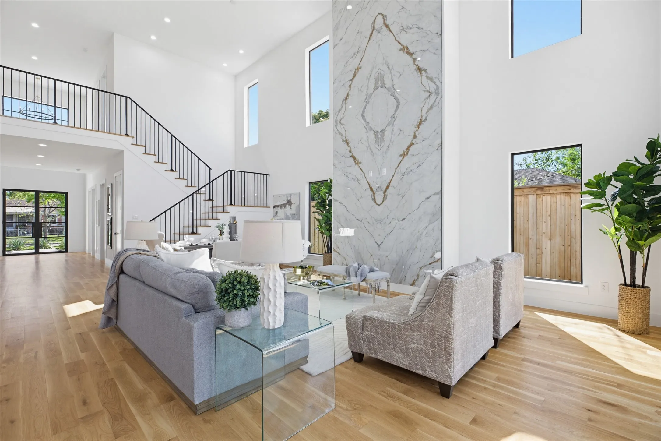Single Family Residence For Sale in Dallas County , 3847 Durango Drive, Dallas, Texas 75220, 5 Bedroom, 6 Bathroom, 2 Garage spaces, 4,386 Sqft, built in 2025, mls#21366575, Real Estate Agent in Dallas, Homes For Sale in Dallas county, Homes For Sale in Dallas, Realtor in Dallas Texas, Real Estate Brokerage Independent Realty Texas, Luminita Cordes Realtor