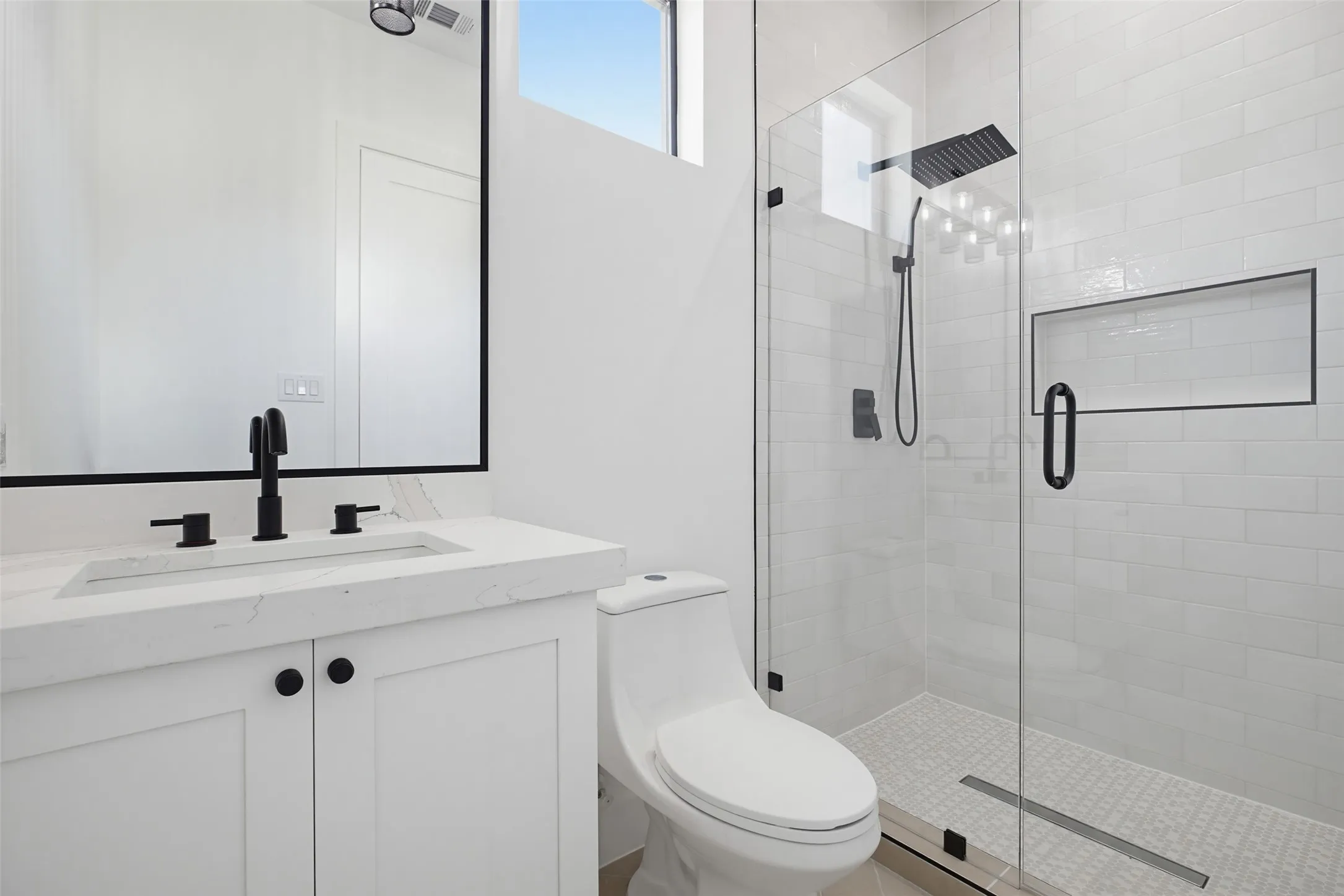 Single Family Residence For Sale in Dallas County , 3847 Durango Drive, Dallas, Texas 75220, 5 Bedroom, 6 Bathroom, 2 Garage spaces, 4,386 Sqft, built in 2025, mls#21366575, Real Estate Agent in Dallas, Homes For Sale in Dallas county, Homes For Sale in Dallas, Realtor in Dallas Texas, Real Estate Brokerage Independent Realty Texas, Luminita Cordes Realtor