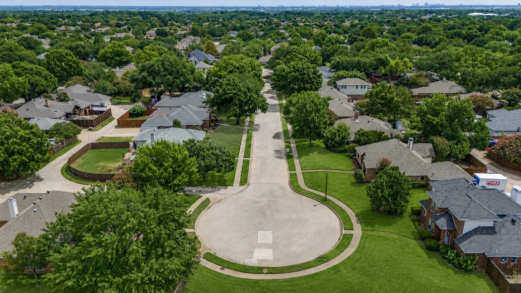 Single Family Residence For Sale in Dallas County , 705 Michelle Place, Coppell, Texas 75019, 3 Bedroom, 2 Bathroom, 2 Garage spaces, 1,807 Sqft, built in 1987, mls#21369477, Real Estate Agent in Coppell, Homes For Sale in Dallas county, Homes For Sale in Coppell, Realtor in Coppell Texas, Real Estate Brokerage Independent Realty Texas, Luminita Cordes Realtor