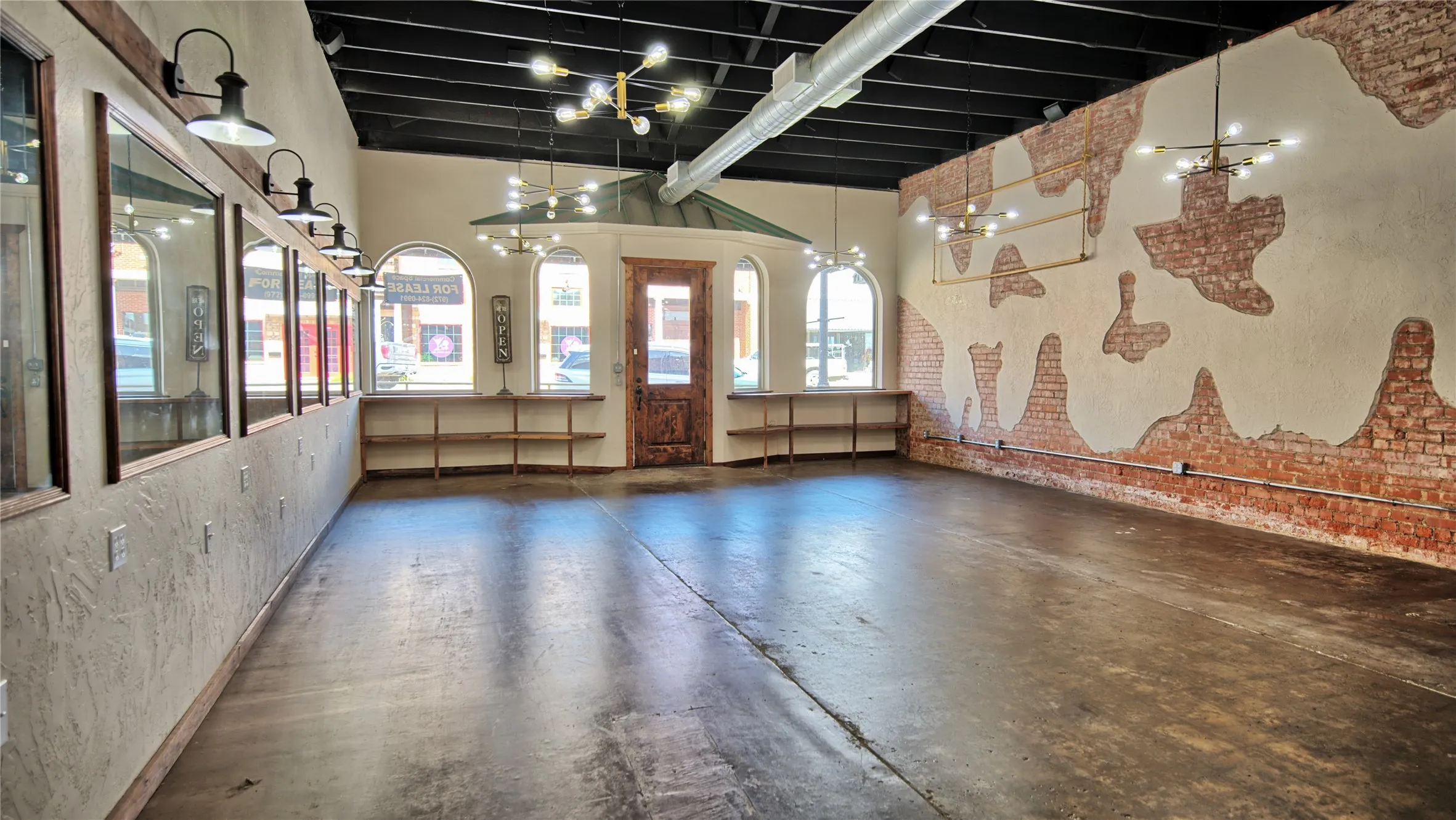 Business For Sale in Montague County , 207 Clay Street, Nocona, Texas 76255, 0, 0, Garage spaces, 0 Sqft, built in 1950, mls#21363431, Real Estate Agent in Nocona, Homes For Sale in Montague county, Homes For Sale in Nocona, Realtor in Nocona Texas, Real Estate Brokerage Independent Realty Texas, Luminita Cordes Realtor
