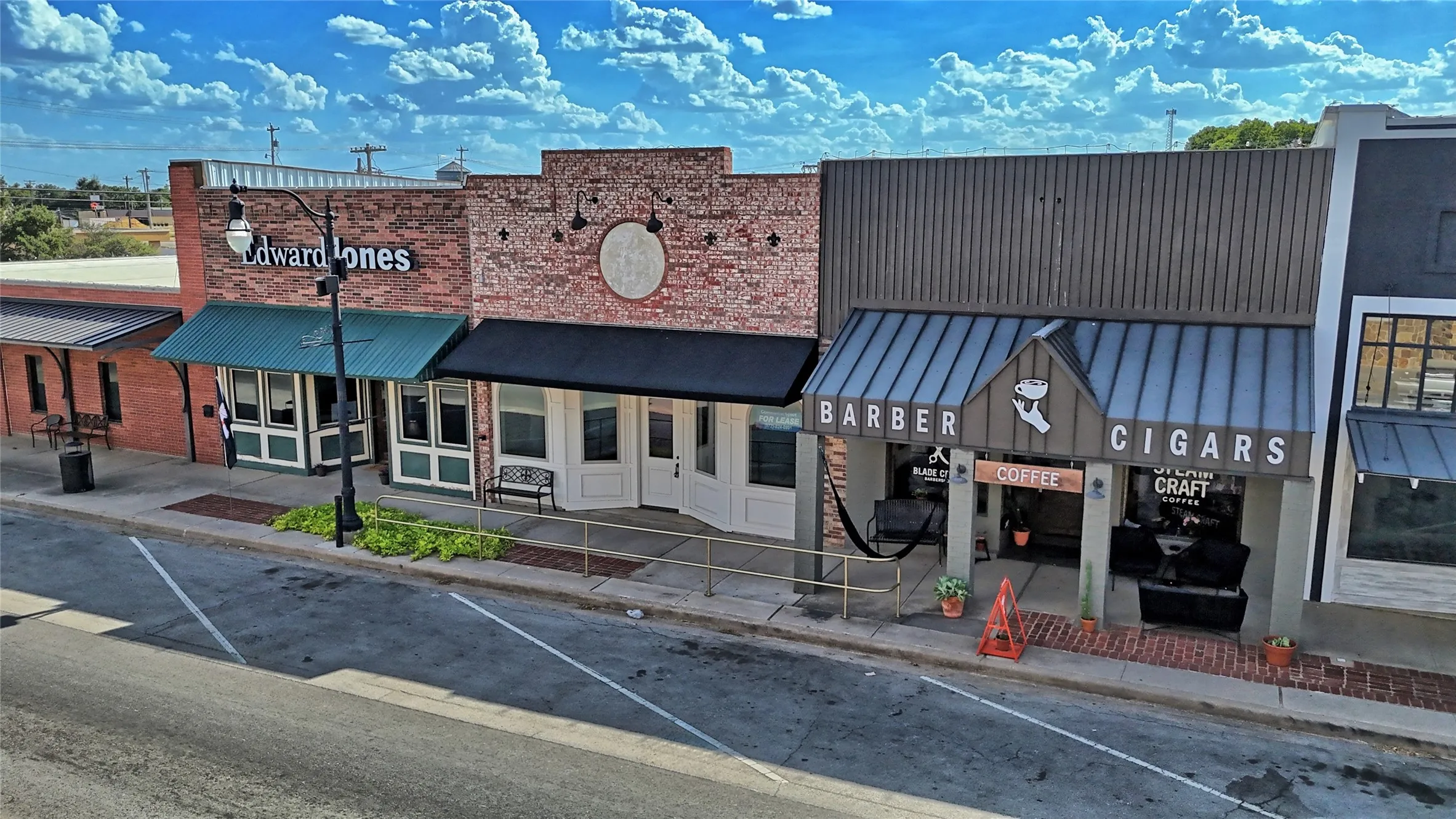 Business For Sale in Montague County , 207 Clay Street, Nocona, Texas 76255, 0, 0, Garage spaces, 0 Sqft, built in 1950, mls#21363431, Real Estate Agent in Nocona, Homes For Sale in Montague county, Homes For Sale in Nocona, Realtor in Nocona Texas, Real Estate Brokerage Independent Realty Texas, Luminita Cordes Realtor