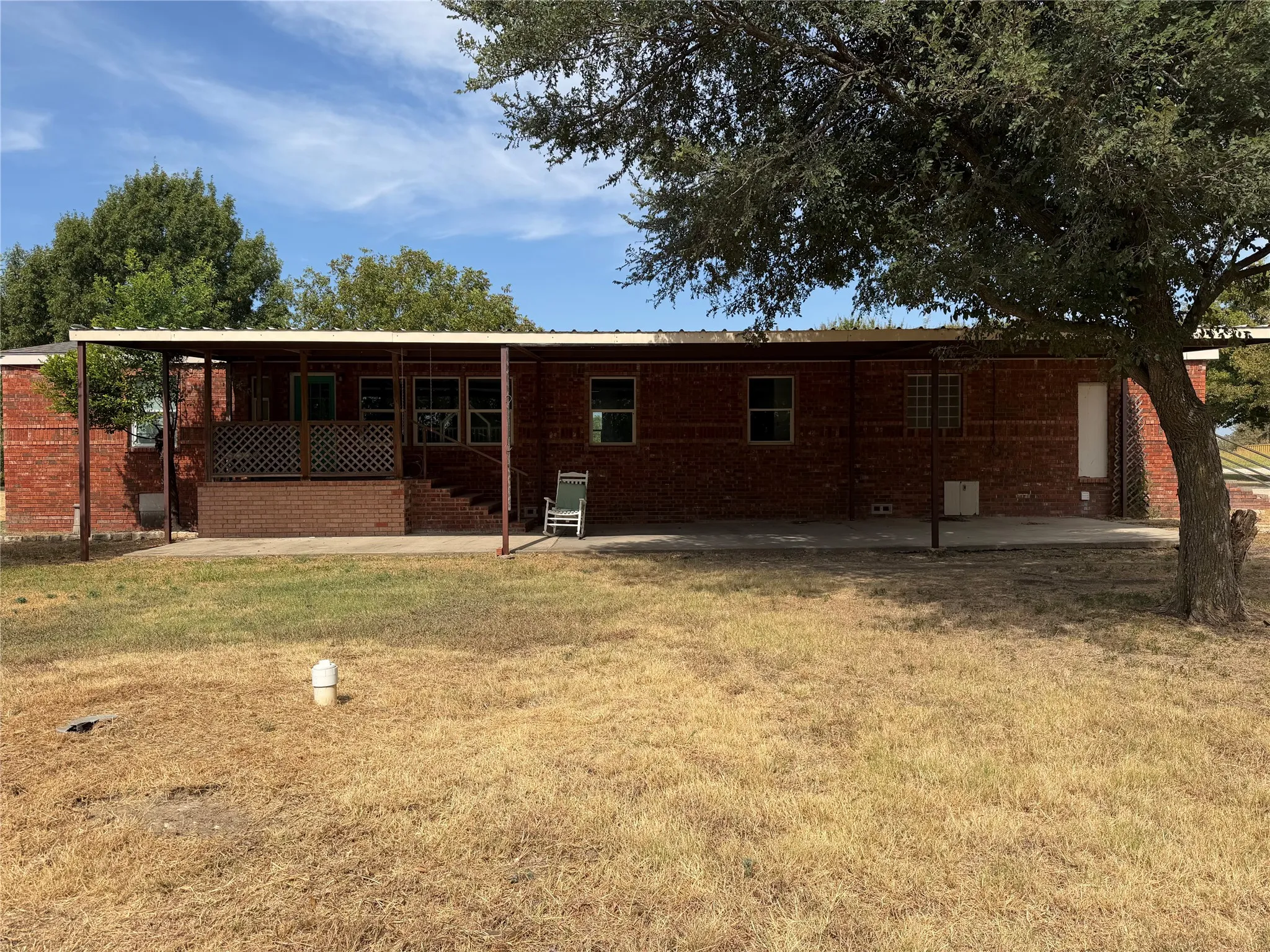 Mobile Home For Rent in Wise County , 1697 illinois, Rhome, Texas 76078, 4 Bedroom, 2 Bathroom, Garage spaces, 2,464 Sqft, built in 1993, mls#21366864, Real Estate Agent in Rhome, Homes For Rent in Wise county, Homes For Rent in Rhome, Realtor in Rhome Texas, Real Estate Brokerage Independent Realty Texas, Luminita Cordes Realtor