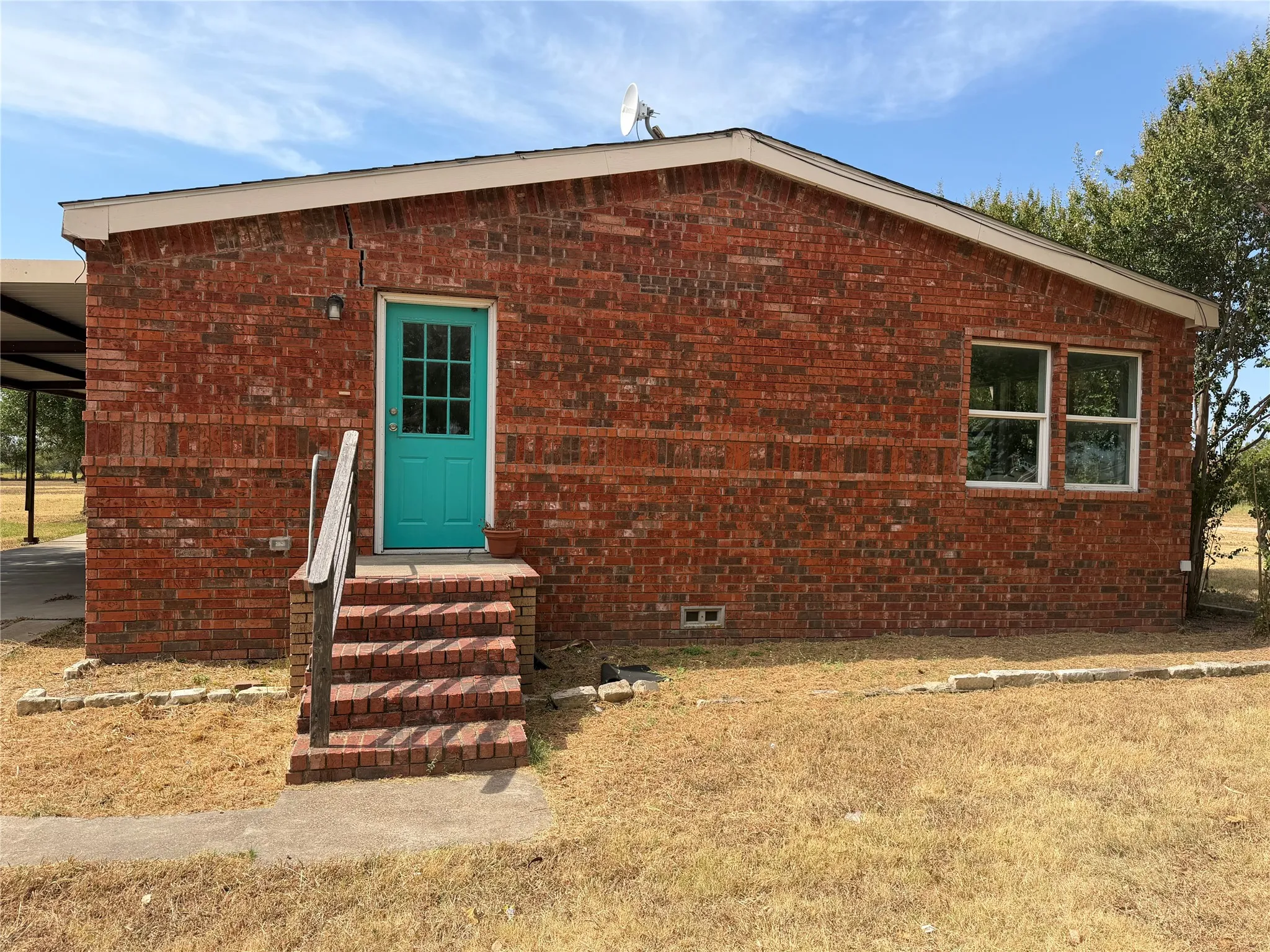 Mobile Home For Rent in Wise County , 1697 illinois, Rhome, Texas 76078, 4 Bedroom, 2 Bathroom, Garage spaces, 2,464 Sqft, built in 1993, mls#21366864, Real Estate Agent in Rhome, Homes For Rent in Wise county, Homes For Rent in Rhome, Realtor in Rhome Texas, Real Estate Brokerage Independent Realty Texas, Luminita Cordes Realtor
