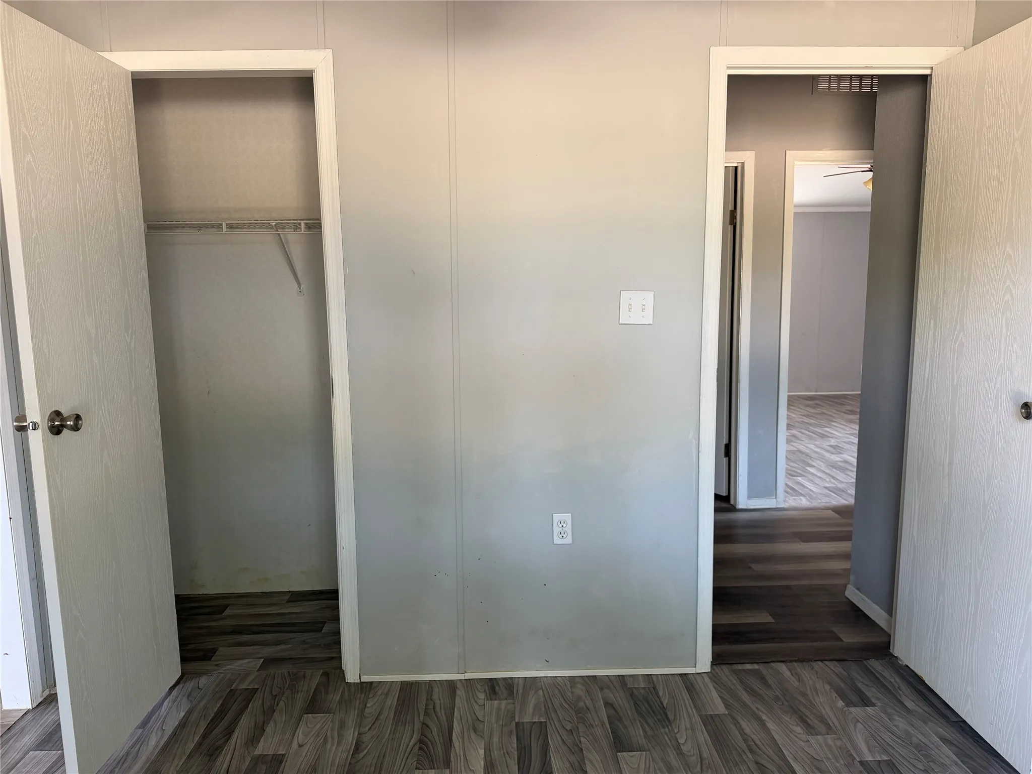 Mobile Home For Rent in Wise County , 1697 illinois, Rhome, Texas 76078, 4 Bedroom, 2 Bathroom, Garage spaces, 2,464 Sqft, built in 1993, mls#21366864, Real Estate Agent in Rhome, Homes For Rent in Wise county, Homes For Rent in Rhome, Realtor in Rhome Texas, Real Estate Brokerage Independent Realty Texas, Luminita Cordes Realtor
