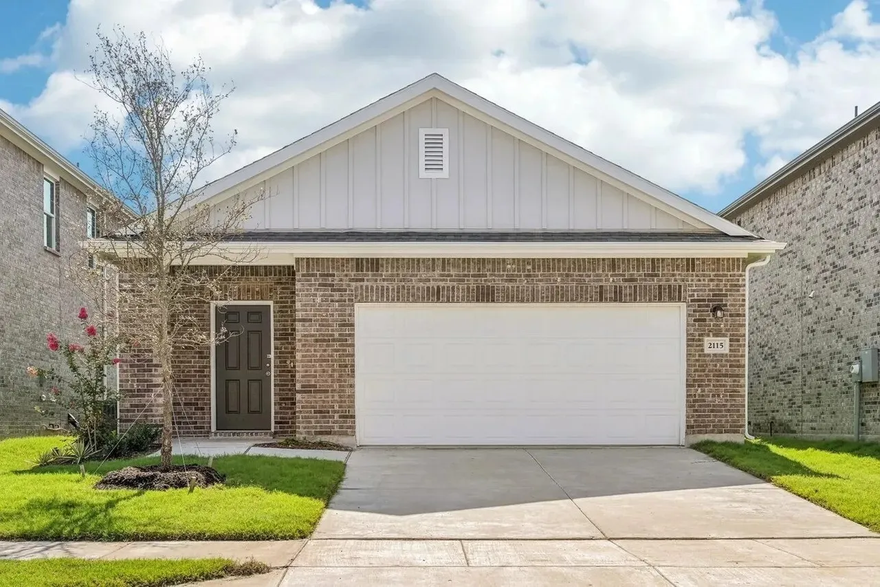 Single Family Residence For Rent in Kaufman County , 5509 Hastings Lane, Forney, Texas 75126, 3 Bedroom, 2 Bathroom, 2 Garage spaces, 1,401 Sqft, built in 2026, mls#21367580, Real Estate Agent in Forney, Homes For Rent in Kaufman county, Homes For Rent in Forney, Realtor in Forney Texas, Real Estate Brokerage Independent Realty Texas, Luminita Cordes Realtor
