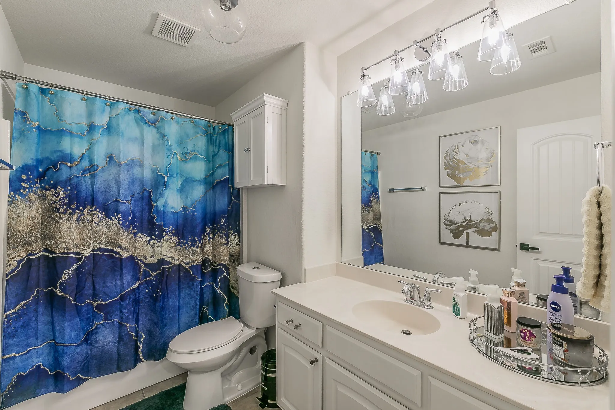 Single Family Residence For Sale in Tarrant County , 4904 Mccauley Drive, Fort Worth, Texas 76244, 5 Bedroom, 3 Bathroom, 2 Garage spaces, 2,576 Sqft, built in 2010, mls#21367842, Real Estate Agent in Fort Worth, Homes For Sale in Tarrant county, Homes For Sale in Fort Worth, Realtor in Fort Worth Texas, Real Estate Brokerage Independent Realty Texas, Luminita Cordes Realtor