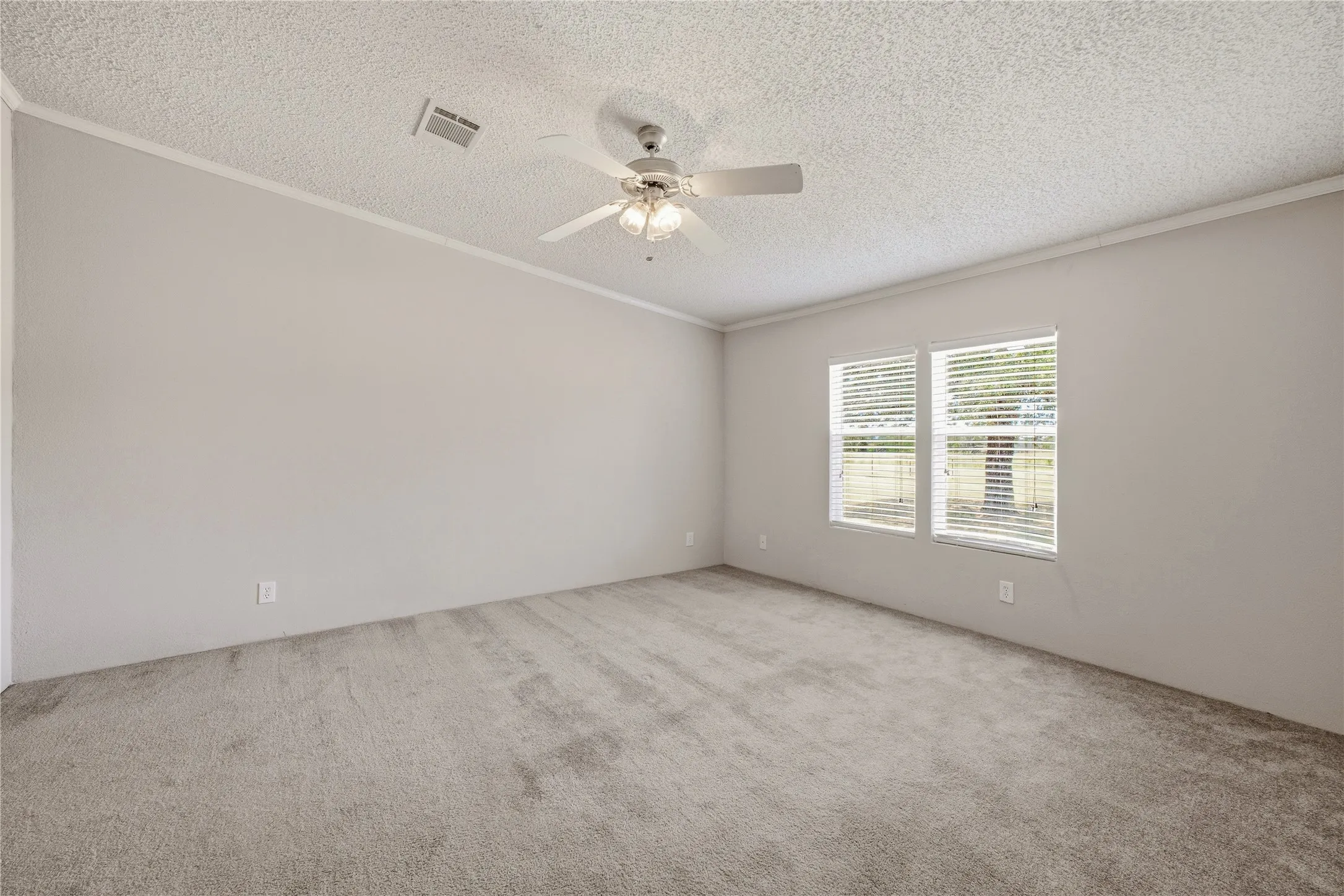 Mobile Home For Sale in Erath County , 1402 County Road 185, Stephenville, Texas 76401, 3 Bedroom, 2 Bathroom, Garage spaces, 1,352 Sqft, built in 2007, mls#21363413, Real Estate Agent in Stephenville, Homes For Sale in Erath county, Homes For Sale in Stephenville, Realtor in Stephenville Texas, Real Estate Brokerage Independent Realty Texas, Luminita Cordes Realtor