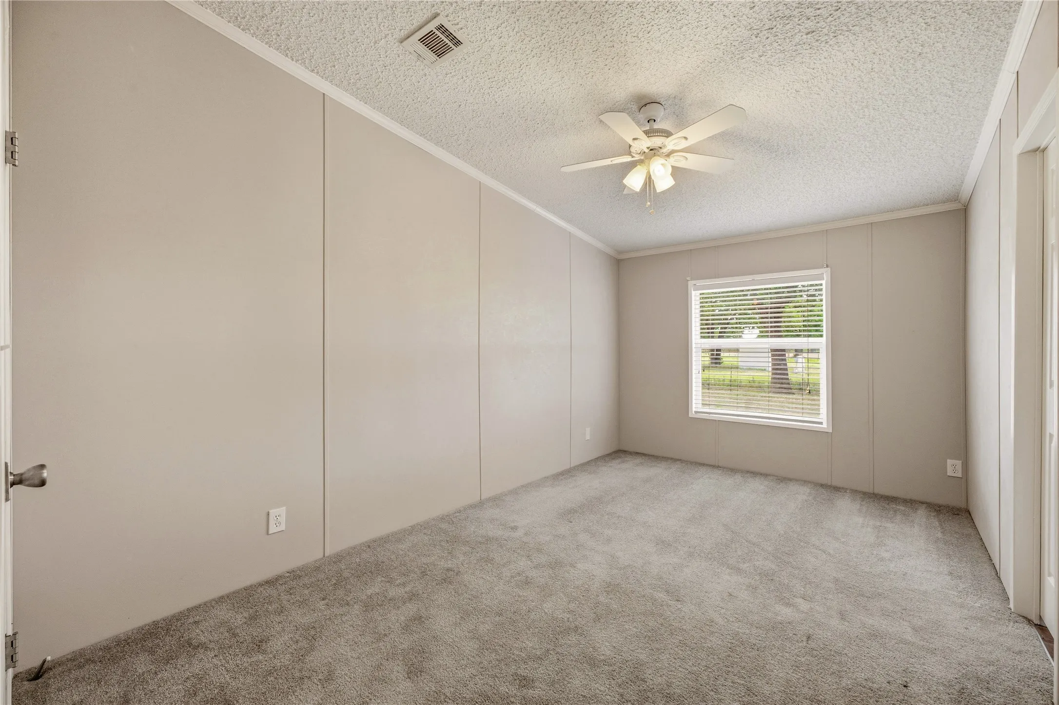 Mobile Home For Sale in Erath County , 1402 County Road 185, Stephenville, Texas 76401, 3 Bedroom, 2 Bathroom, Garage spaces, 1,352 Sqft, built in 2007, mls#21363413, Real Estate Agent in Stephenville, Homes For Sale in Erath county, Homes For Sale in Stephenville, Realtor in Stephenville Texas, Real Estate Brokerage Independent Realty Texas, Luminita Cordes Realtor