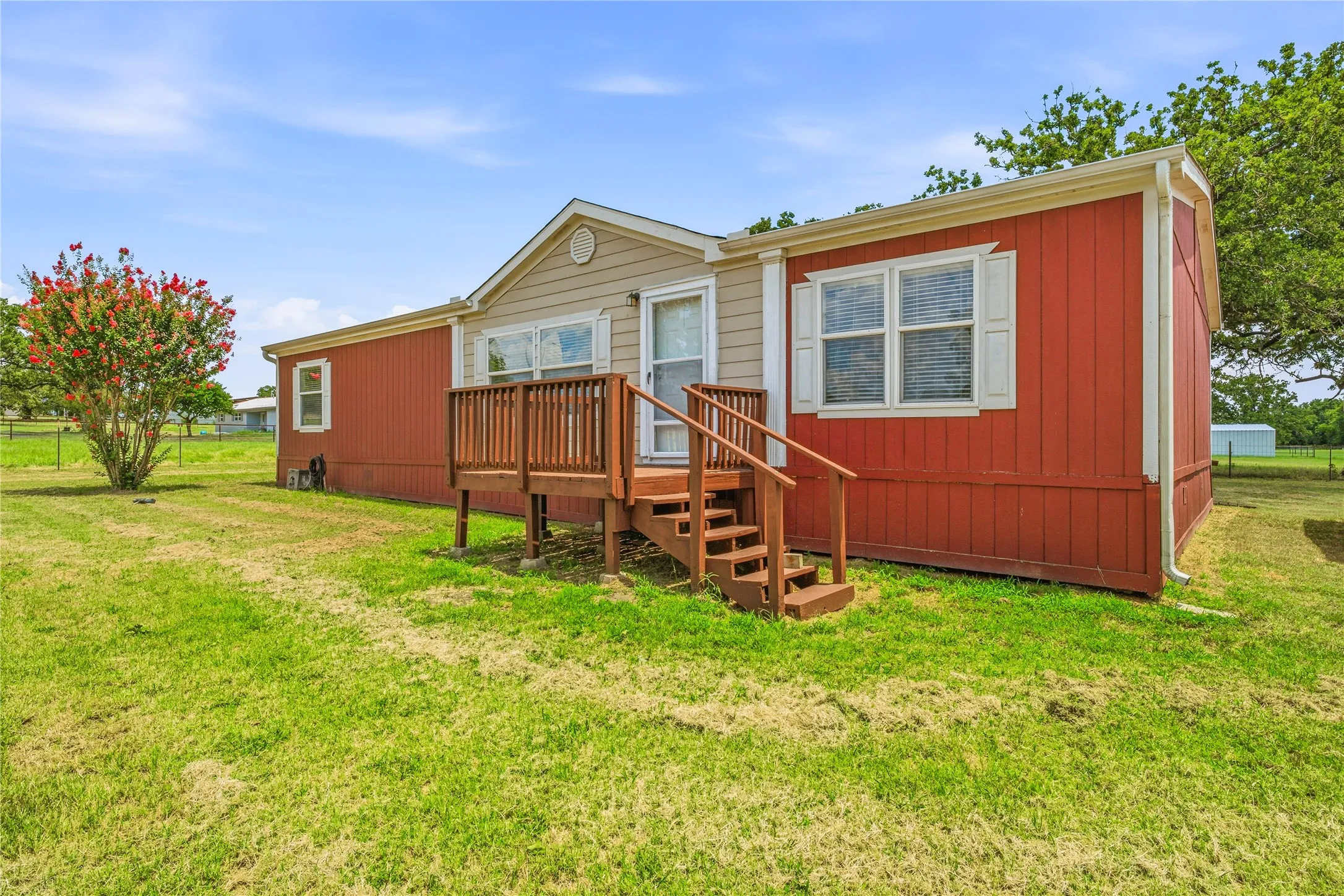 Mobile Home For Sale in Erath County , 1402 County Road 185, Stephenville, Texas 76401, 3 Bedroom, 2 Bathroom, Garage spaces, 1,352 Sqft, built in 2007, mls#21363413, Real Estate Agent in Stephenville, Homes For Sale in Erath county, Homes For Sale in Stephenville, Realtor in Stephenville Texas, Real Estate Brokerage Independent Realty Texas, Luminita Cordes Realtor
