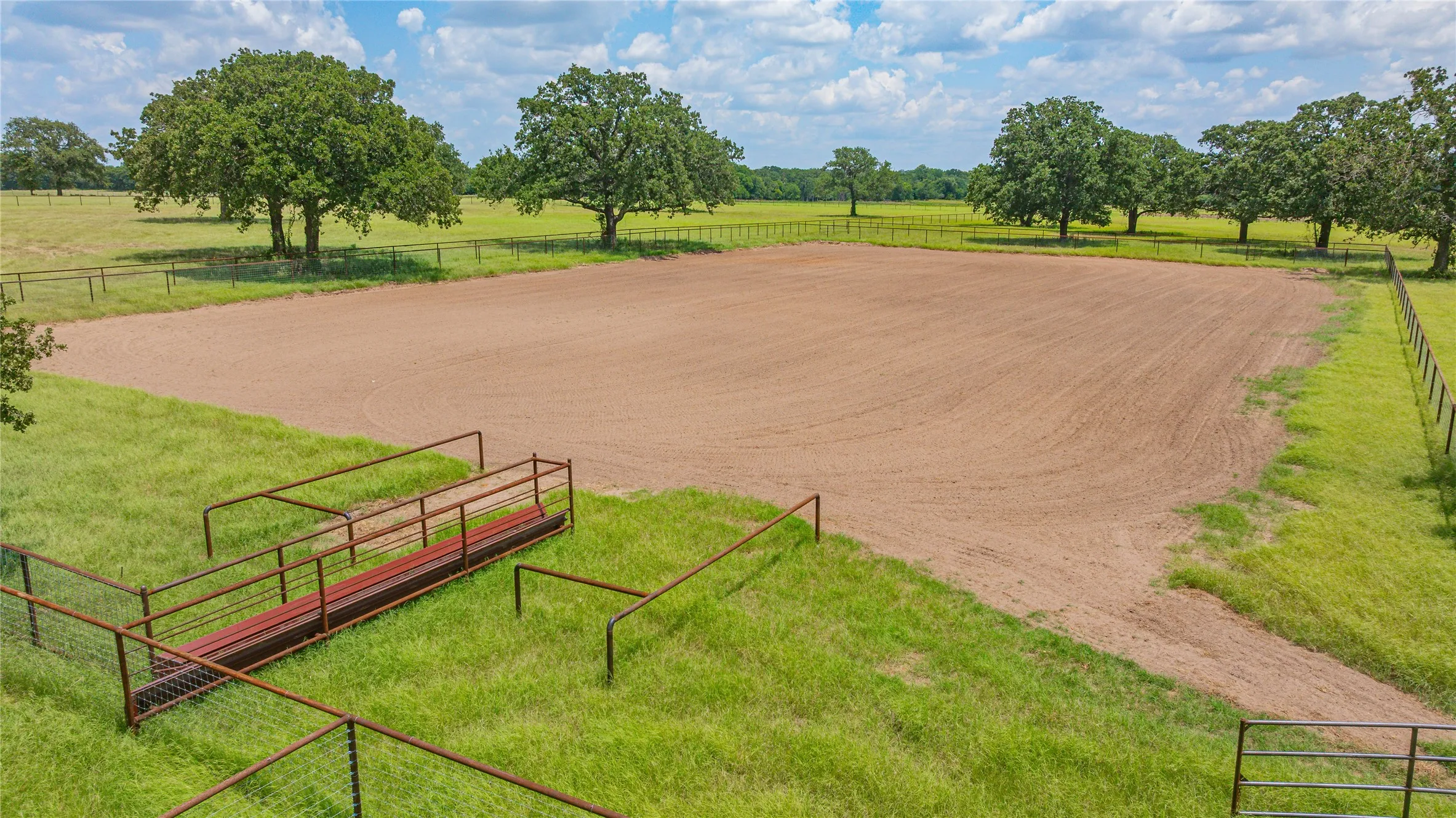 Mobile Home For Sale in Erath County , 1402 County Road 185, Stephenville, Texas 76401, 3 Bedroom, 2 Bathroom, Garage spaces, 1,352 Sqft, built in 2007, mls#21363413, Real Estate Agent in Stephenville, Homes For Sale in Erath county, Homes For Sale in Stephenville, Realtor in Stephenville Texas, Real Estate Brokerage Independent Realty Texas, Luminita Cordes Realtor
