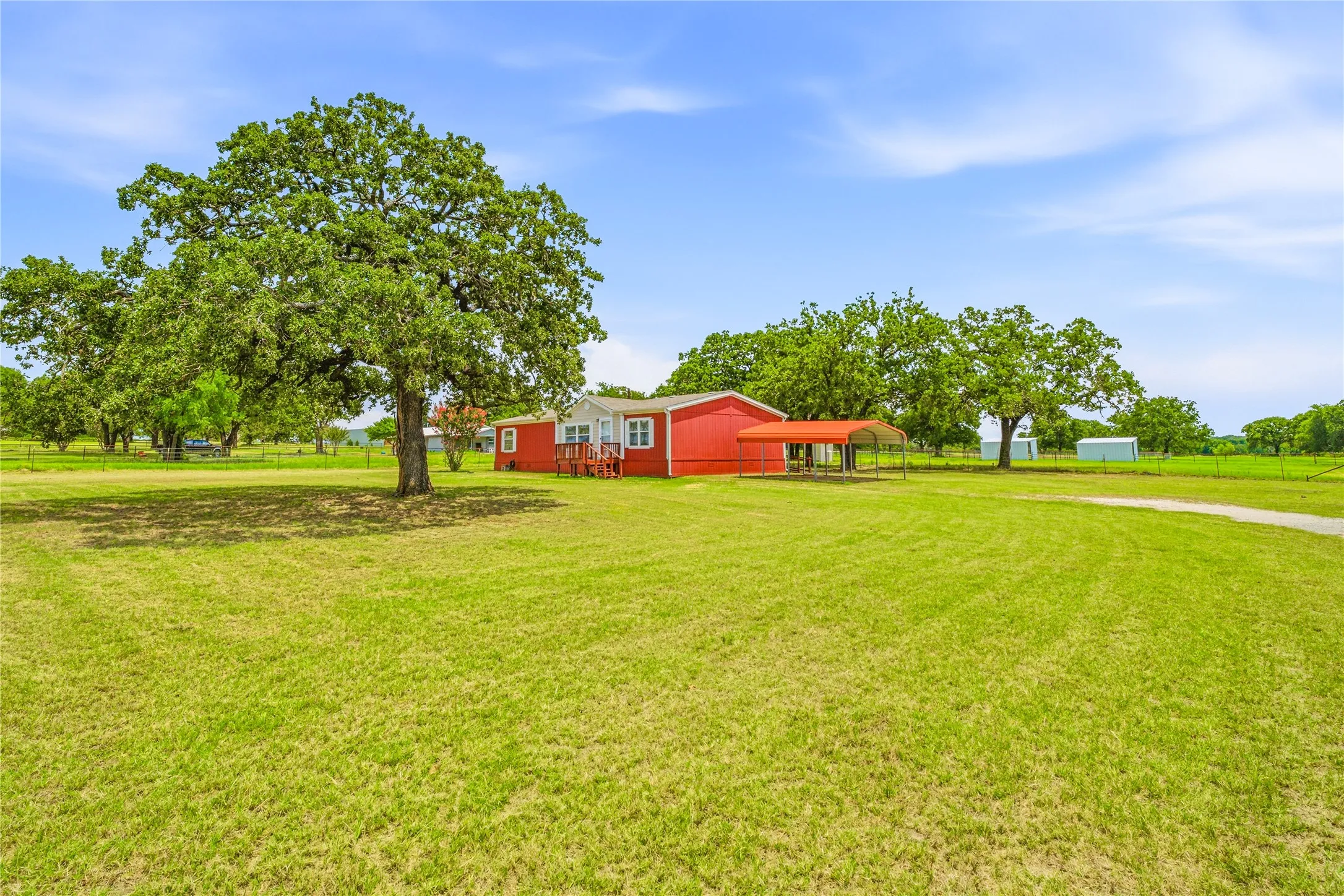 Mobile Home For Sale in Erath County , 1402 County Road 185, Stephenville, Texas 76401, 3 Bedroom, 2 Bathroom, Garage spaces, 1,352 Sqft, built in 2007, mls#21363413, Real Estate Agent in Stephenville, Homes For Sale in Erath county, Homes For Sale in Stephenville, Realtor in Stephenville Texas, Real Estate Brokerage Independent Realty Texas, Luminita Cordes Realtor
