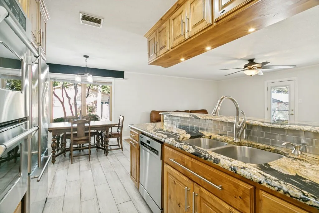 Single Family Residence For Sale in Tarrant County , 409 Brian Drive, Keller, Texas 76248, 3 Bedroom, 2 Bathroom, 2 Garage spaces, 1,503 Sqft, built in 1976, mls#21369936, Real Estate Agent in Keller, Homes For Sale in Tarrant county, Homes For Sale in Keller, Realtor in Keller Texas, Real Estate Brokerage Independent Realty Texas, Luminita Cordes Realtor