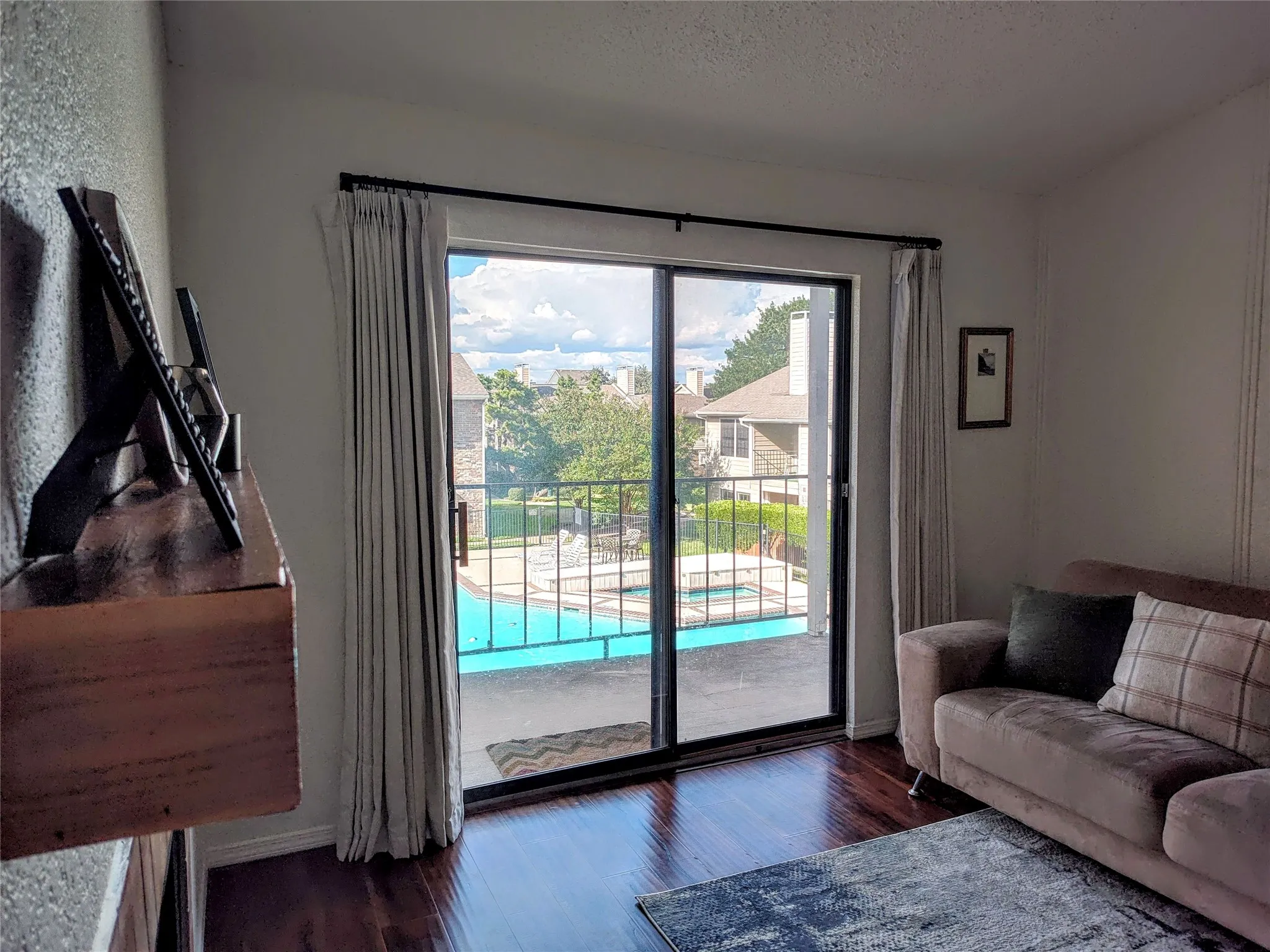 Condominium For Sale in Collin County , 4748 Old Bent Tree Lane 2308, Dallas, Texas 75287, 2 Bedroom, 2 Bathroom, Garage spaces, 1,002 Sqft, built in 1985, mls#21369950, Real Estate Agent in Dallas, Homes For Sale in Collin county, Homes For Sale in Dallas, Realtor in Dallas Texas, Real Estate Brokerage Independent Realty Texas, Luminita Cordes Realtor