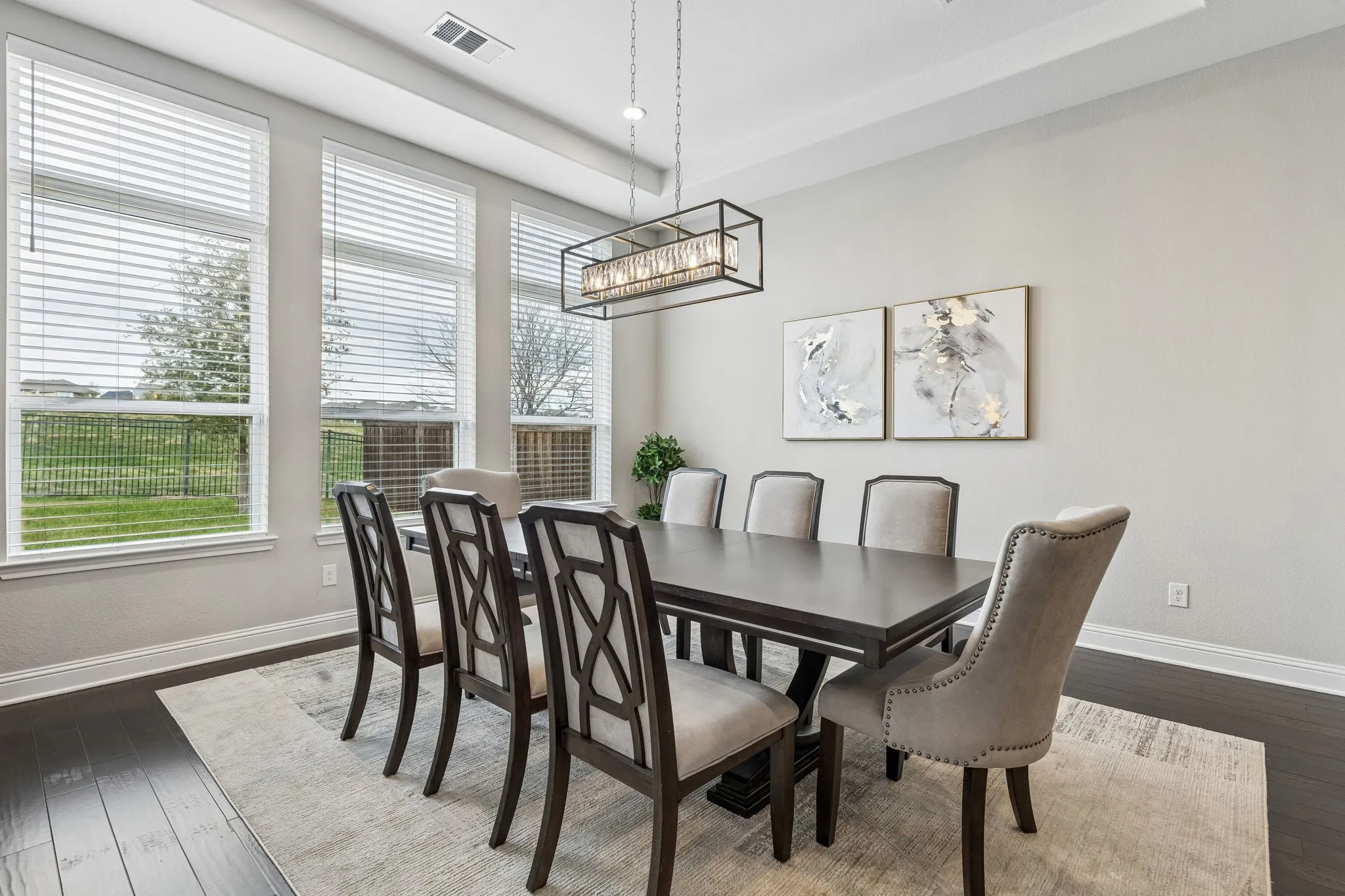 Extended dining area for extra seating