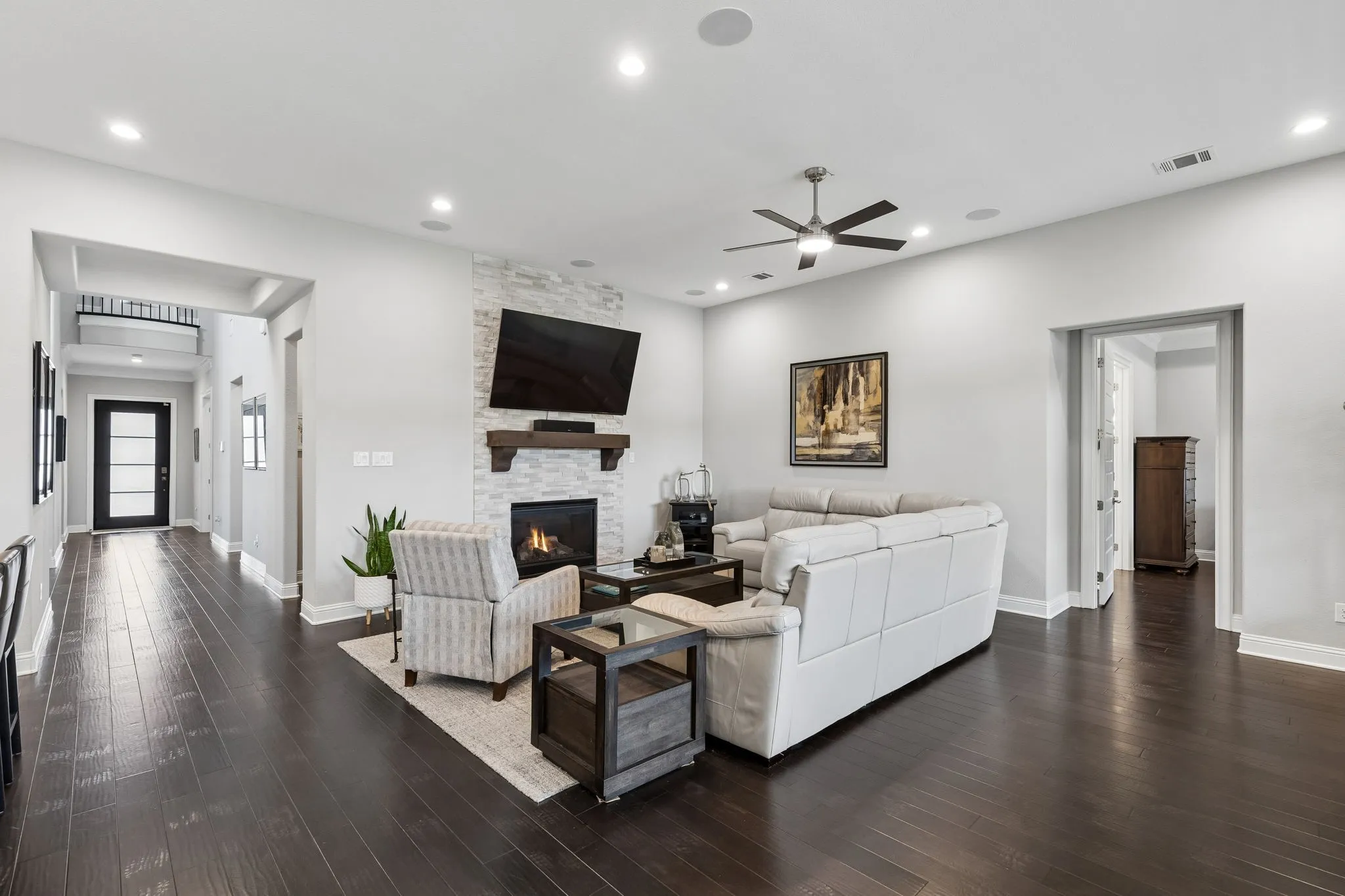 Single Family Residence For Sale in Parker County , 2164 Domingo Drive, Fort Worth, Texas 76008, 4 Bedroom, 5 Bathroom, 3 Garage spaces, 4,152 Sqft, built in 2021, mls#21368804, Real Estate Agent in Fort Worth, Homes For Sale in Parker county, Homes For Sale in Fort Worth, Realtor in Fort Worth Texas, Real Estate Brokerage Independent Realty Texas, Luminita Cordes Realtor