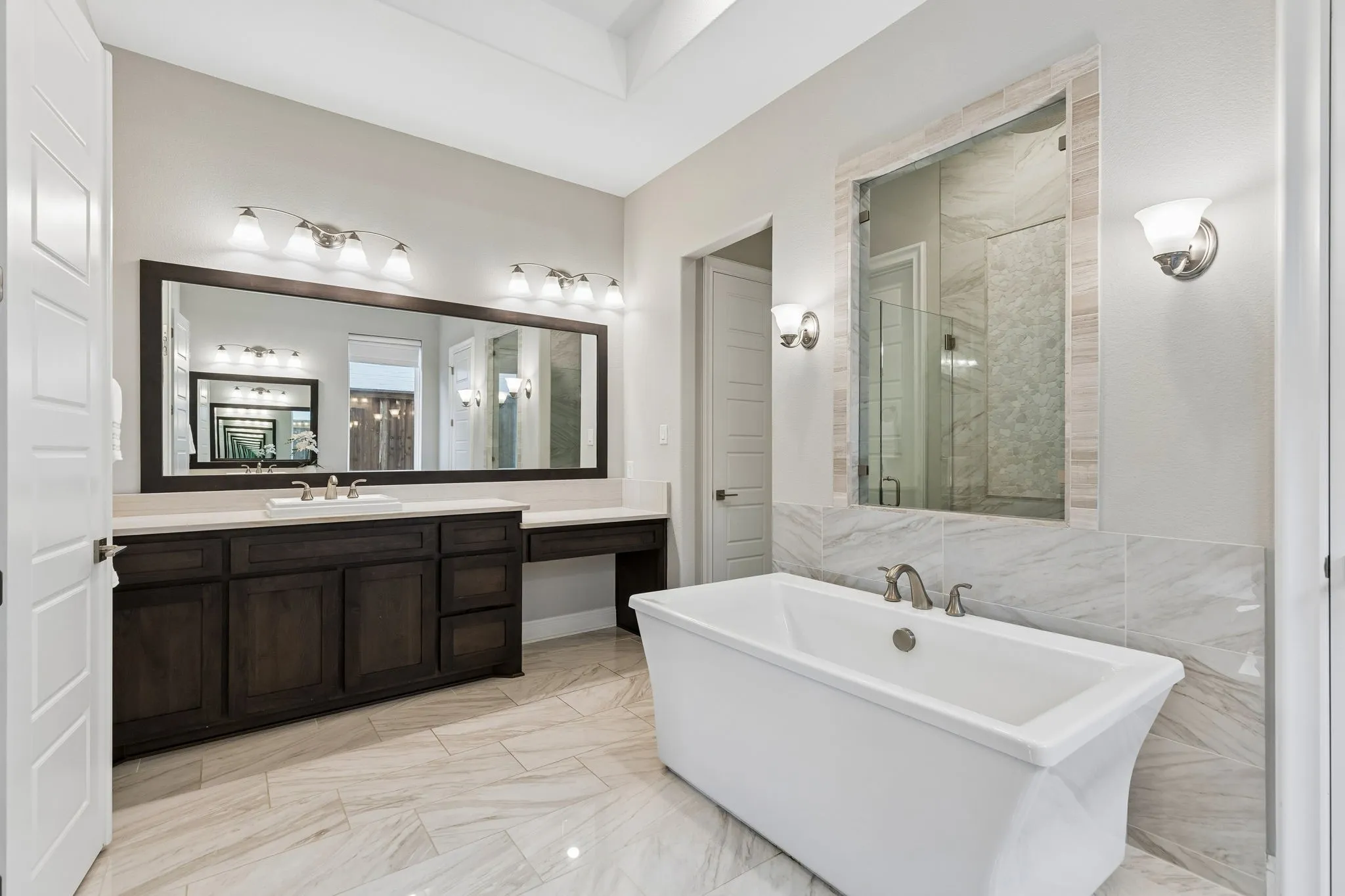 Make up desk and upgraded tile in shower